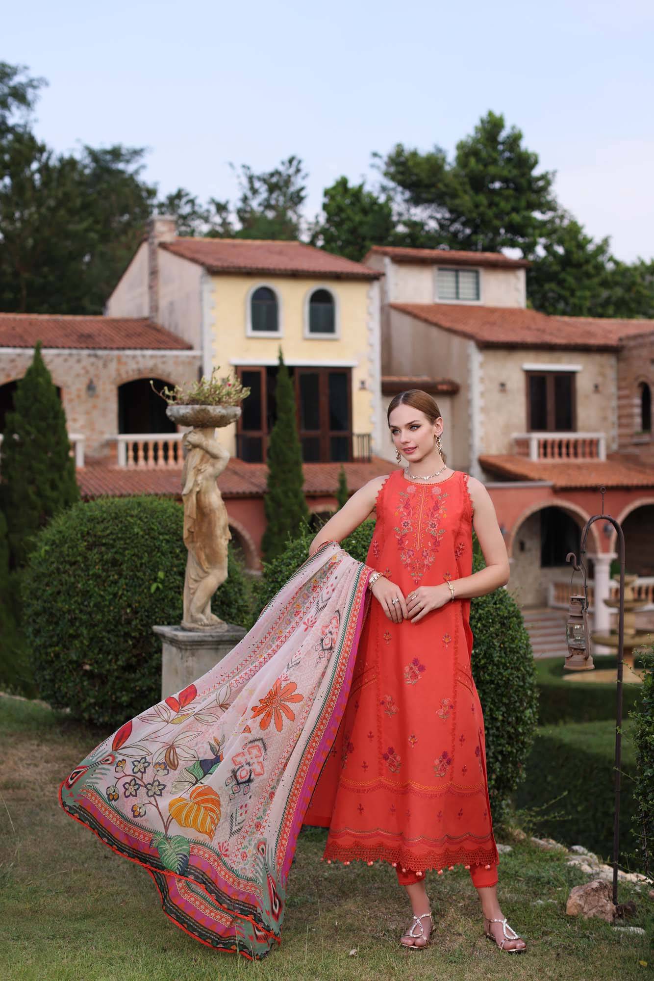 Noor by Saadia Asad | Eid Luxe Printkari 24 | D3 - Pakistani Designer Dress - by Noor by Saadia Asad | Type: Luxury - 100% Original at Saira Sultan