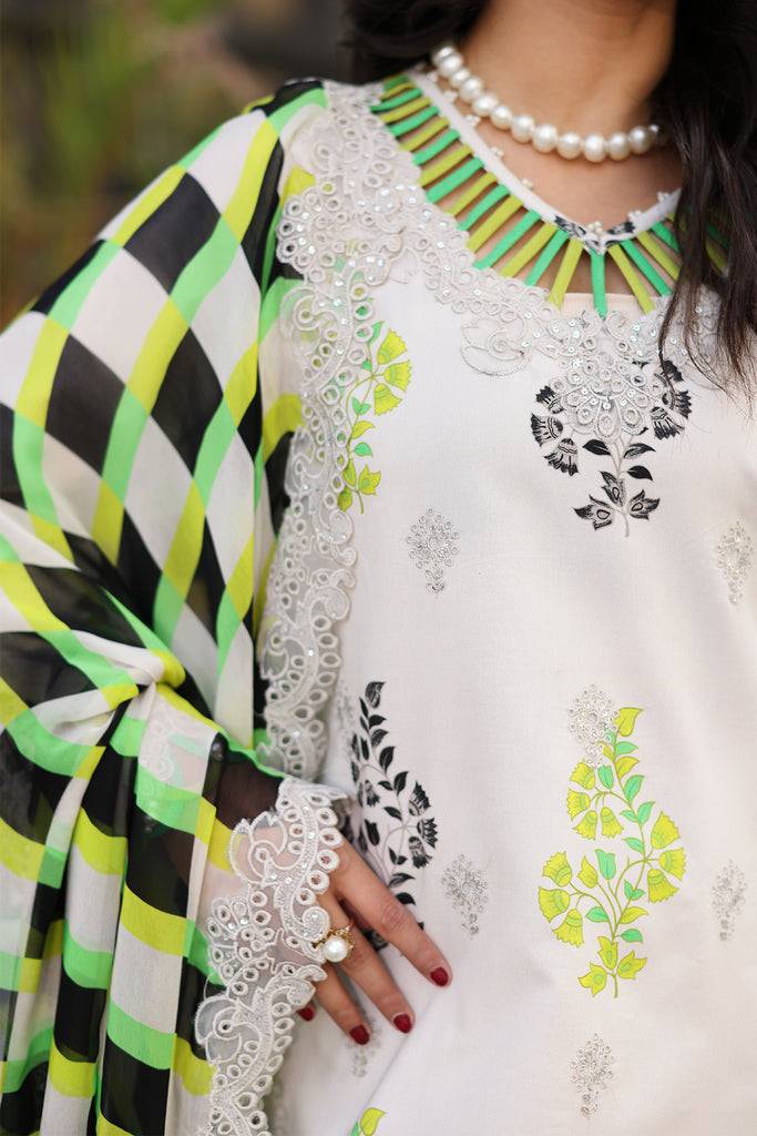 Charizma | Rang e Bahar vol 1| S-09 - Pakistani Designer Dress - by Charizma | Type: Luxury - 100% Original at Saira Sultan