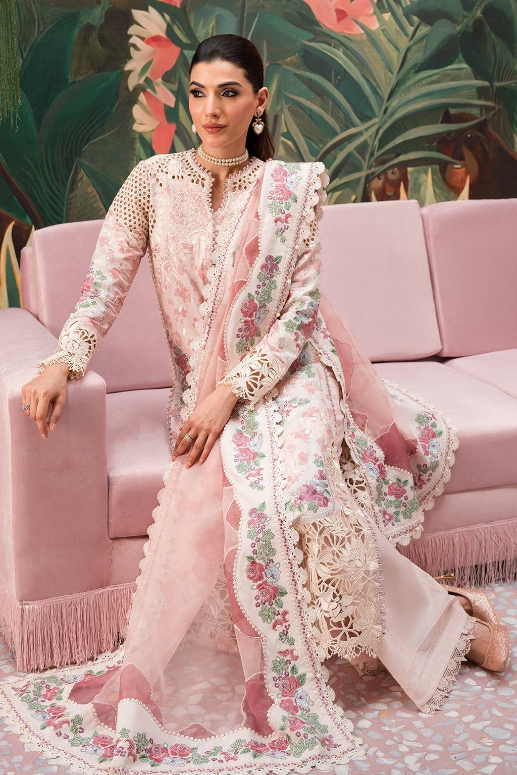 Afrozeh | The Pinted Grden Lawn 24 | Daisy Dream - Pakistani Designer Dress - by Afrozeh | Type: Luxury - 100% Original at Saira Sultan