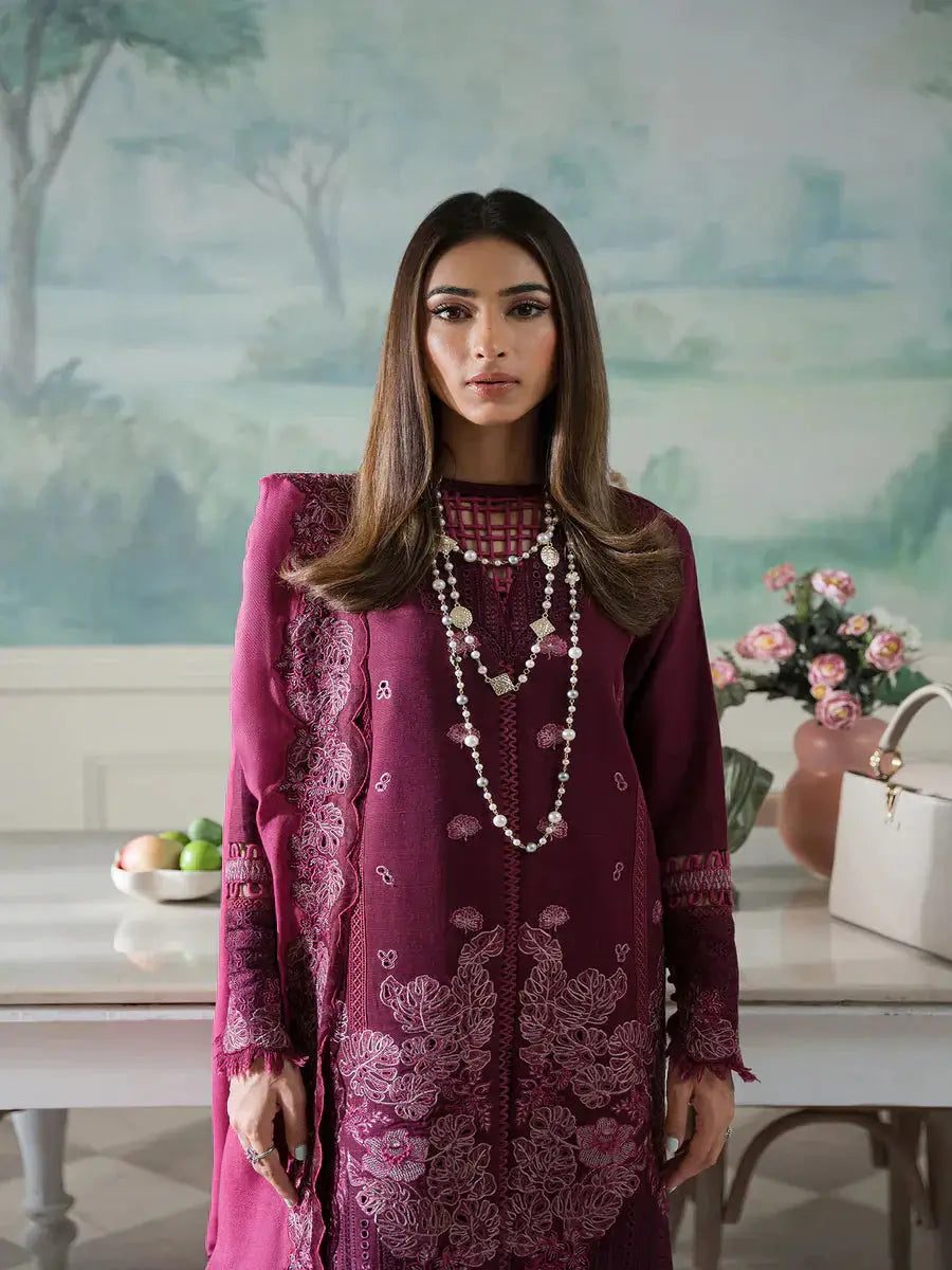 Maryum Hussain | Laani Luxury Pret | Leyla - Pakistani Designer Dress - by Maryam Hussain | Type: Luxury - 100% Original at Saira Sultan