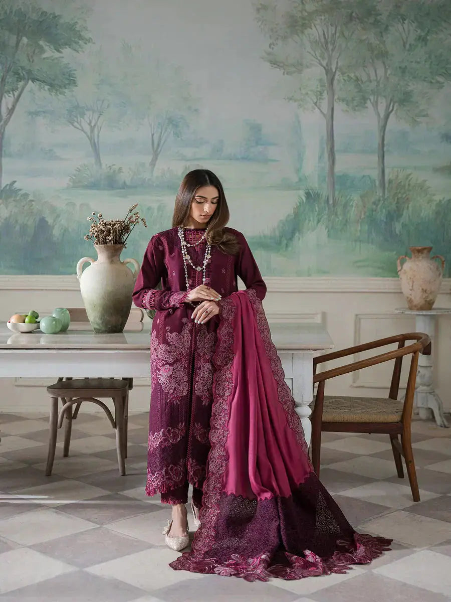 Maryum Hussain | Laani Luxury Pret | Leyla - Pakistani Designer Dress - by Maryam Hussain | Type: Luxury - 100% Original at Saira Sultan