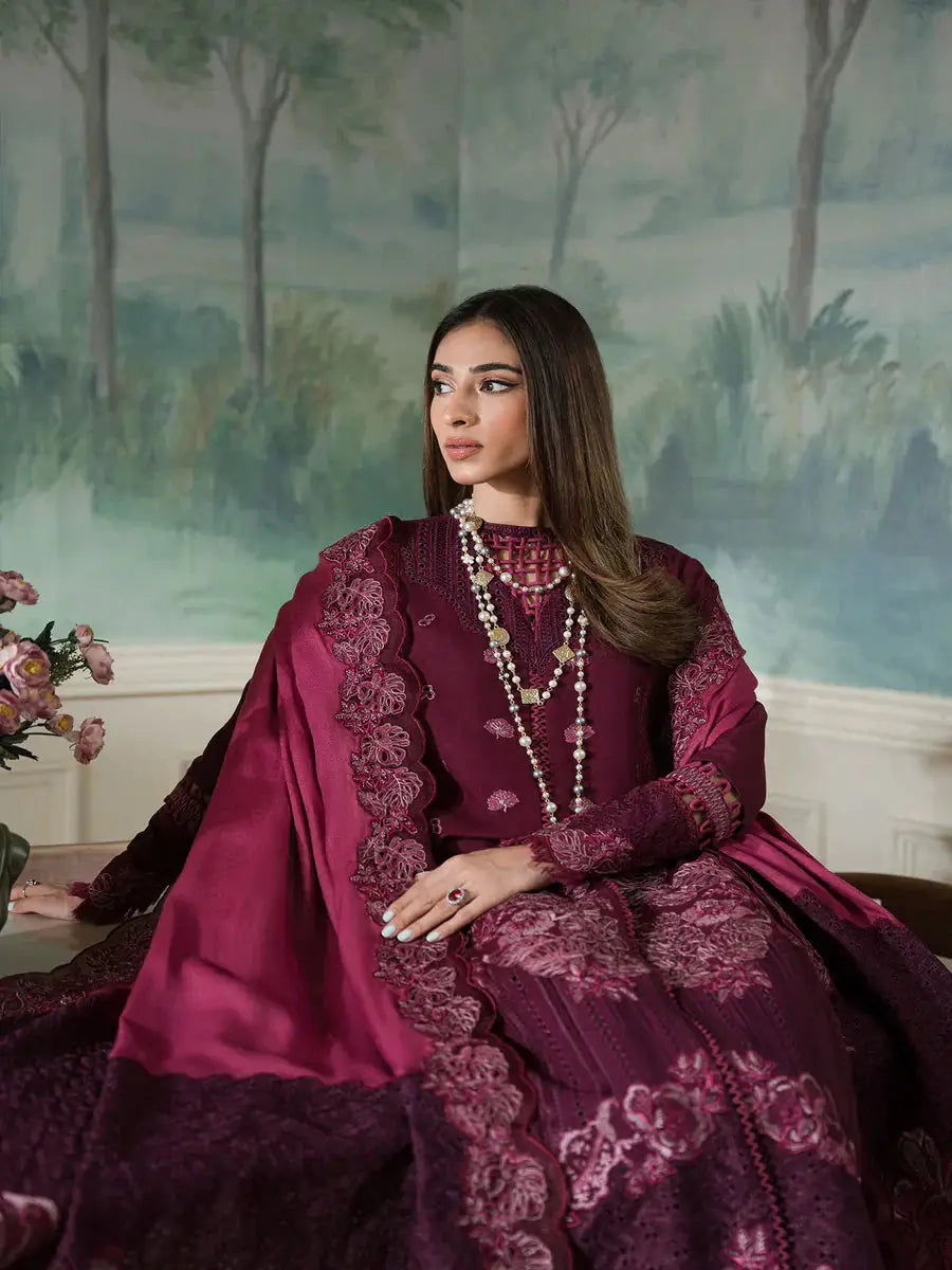 Maryum Hussain | Laani Luxury Pret | Leyla - Pakistani Designer Dress - by Maryam Hussain | Type: Luxury - 100% Original at Saira Sultan
