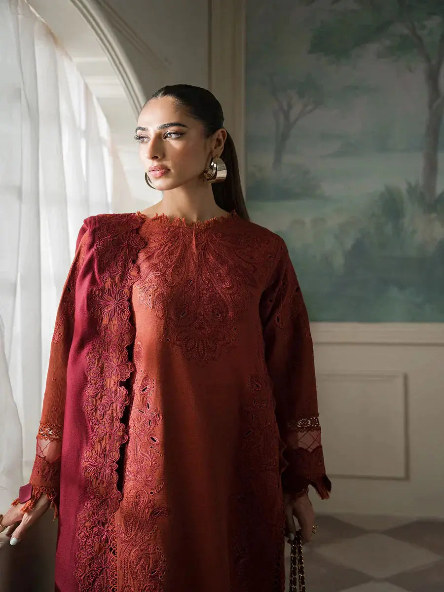 Maryum Hussain | Laani Luxury Pret | Ela - Pakistani Designer Dress - by Maryam Hussain | Type: Luxury - 100% Original at Saira Sultan