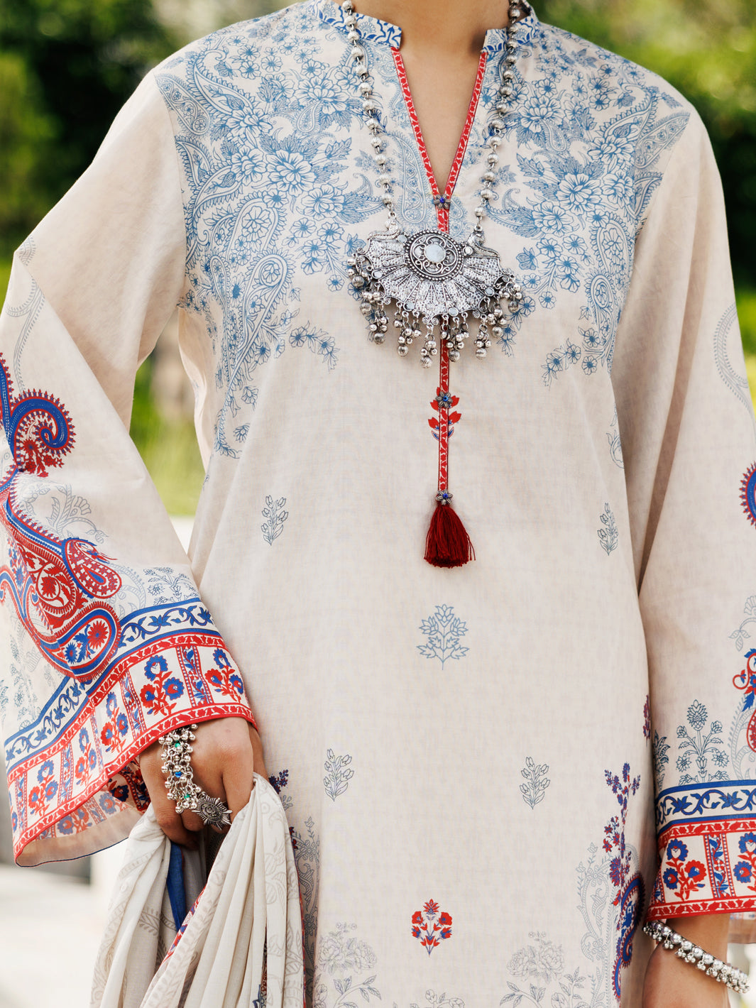 Almirah | Traditional Tale | ALP-3PS-2118 S Ivory Lawn