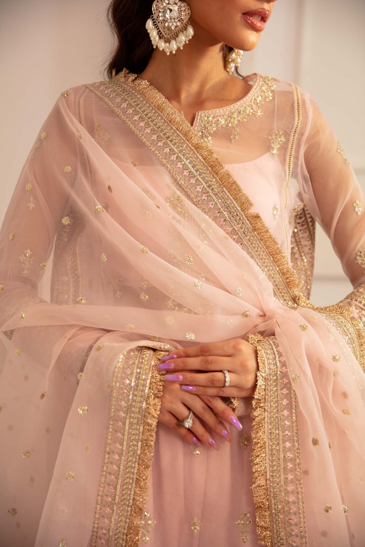 Akbar Aslam | Velora Formal Pret | Rosette L Pink Organza