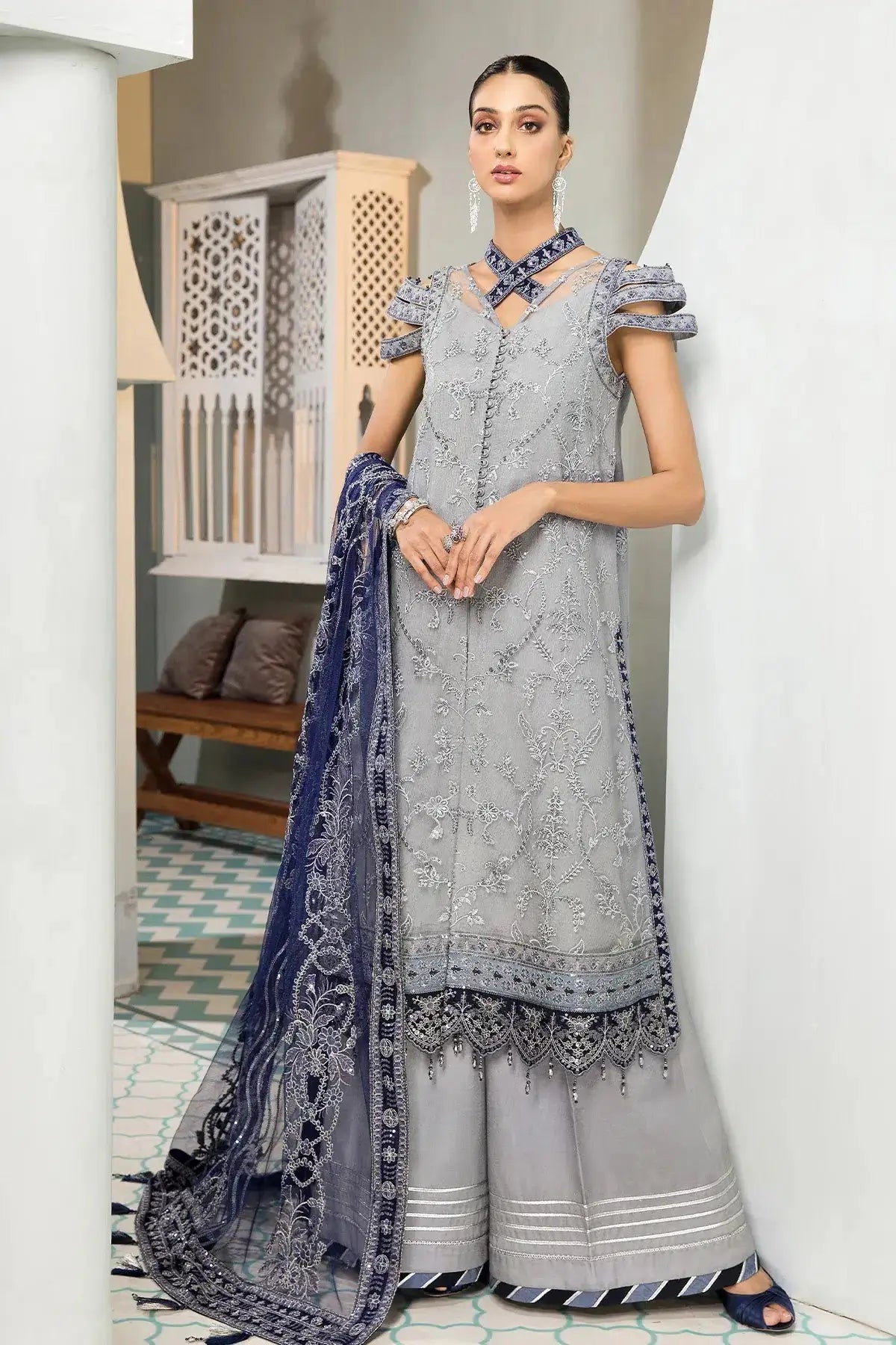 Alizeh | Formals Collection | Aks - Pakistani Designer Dress - by Alizeh | Type: Formal - 100% Original at Saira Sultan