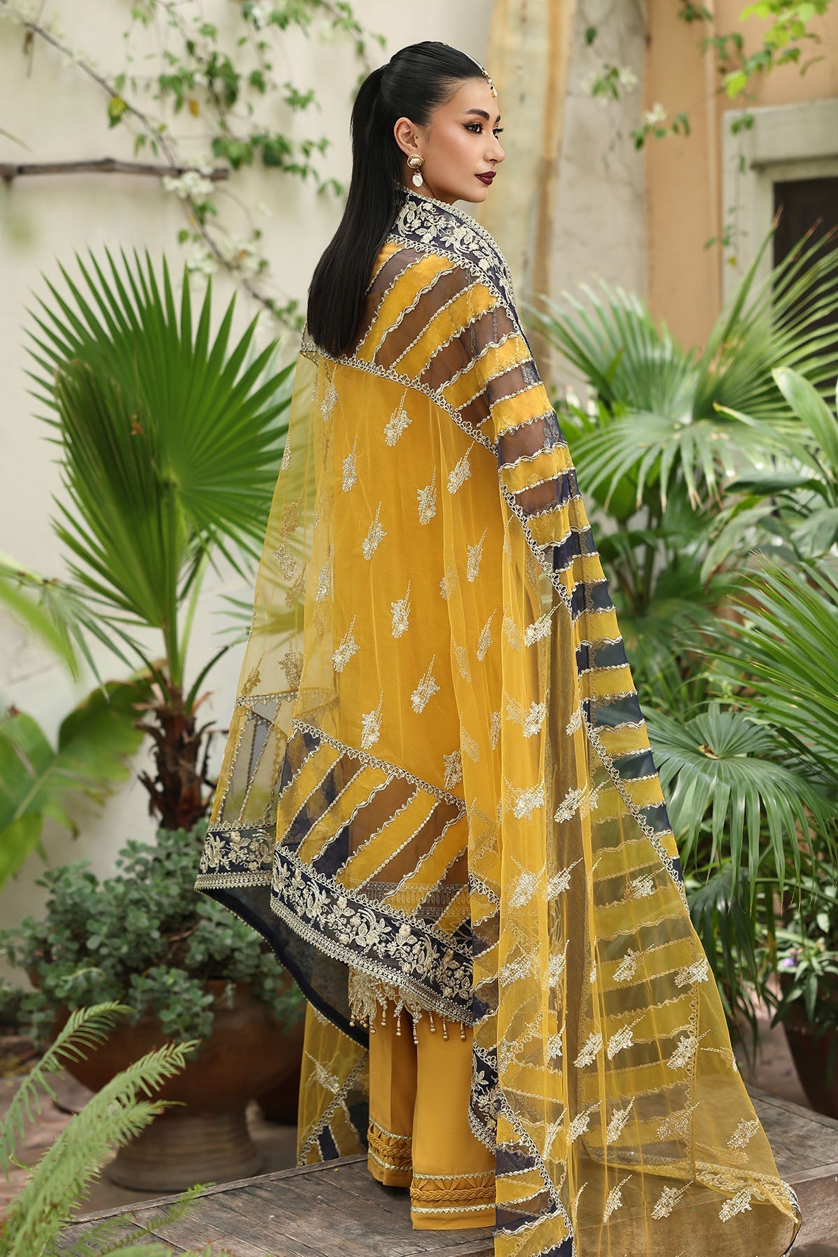 Imrozia Premium I Saiyara Formals I I-230 ZAREHA - Pakistani Designer Dress - by Imrozia Premium - Type : Ladies Clothes - 100% Original at Saira Sultan