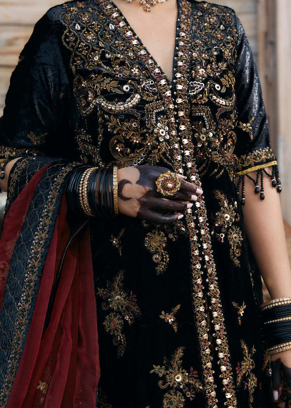 Laj | Hath Kahani Luxury Formals 24 | KOHSAR L Black Shimmer Velvet