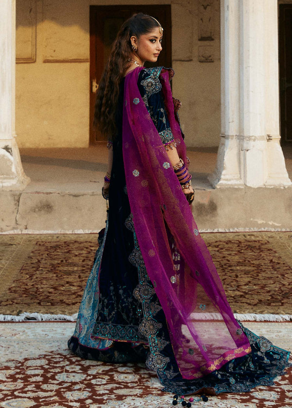 Laj | Hath Kahani Luxury Formals 24 | JEHAAN M Teal Velvet