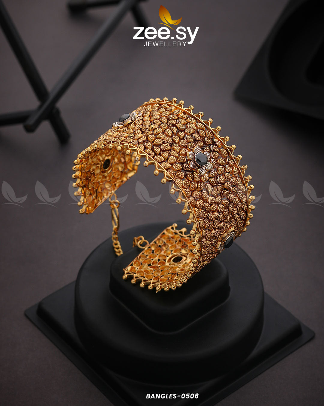 Bangles-0506 Black