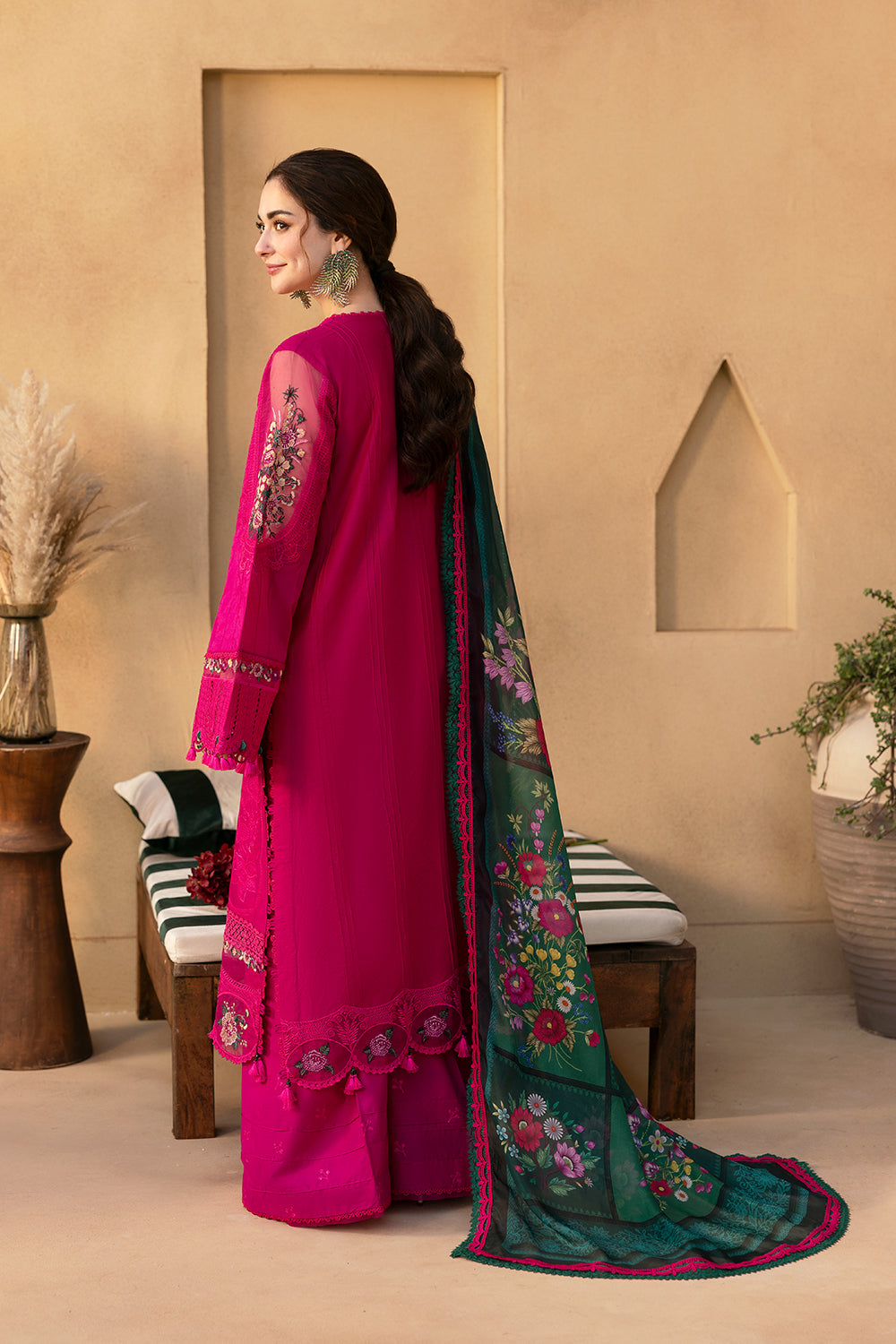 Saira Rizwan | Luxury Lawn 25 | ELODIE-SRL25-04 S Hot Pink Lawn