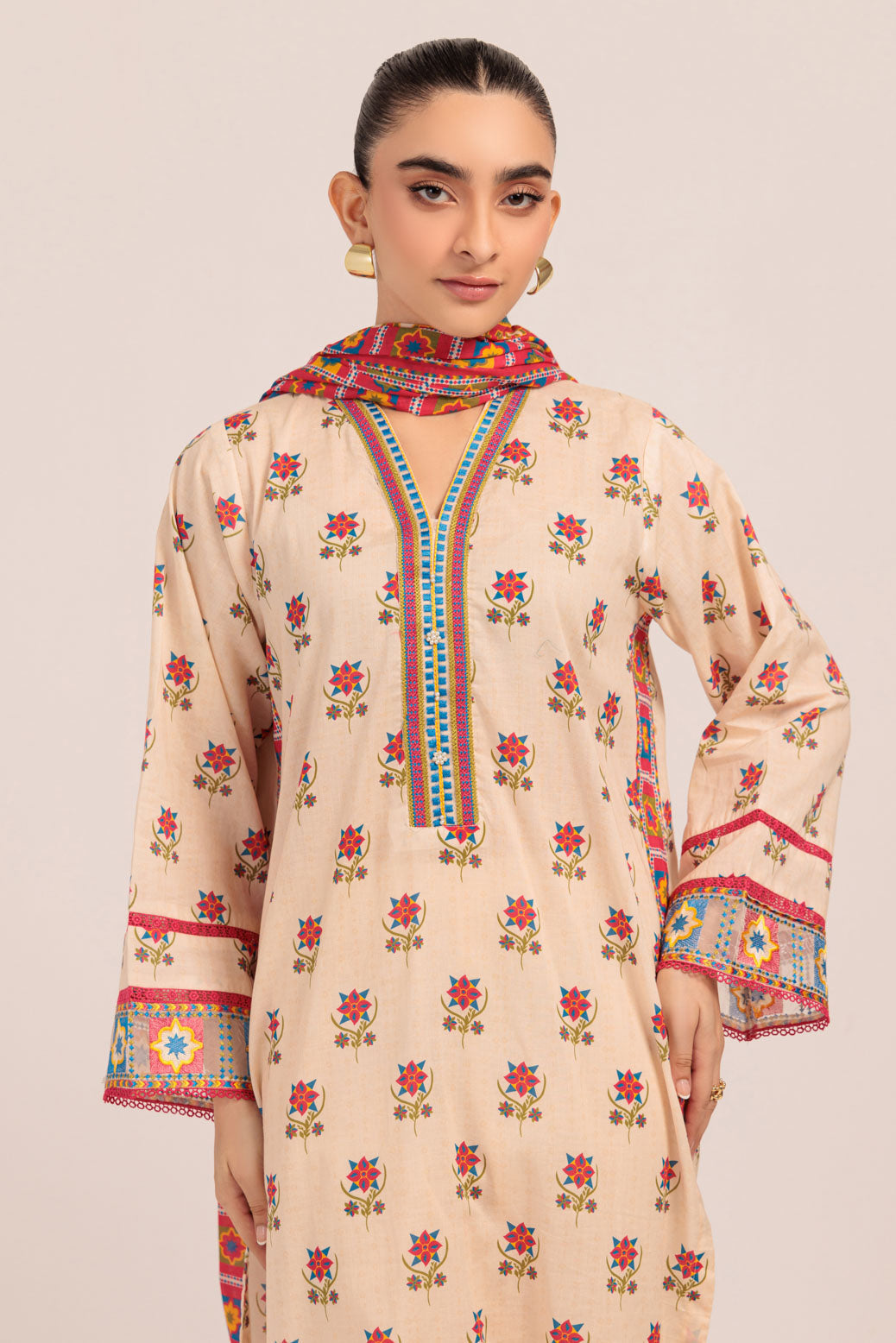 Bonanza Satrangi | O White Lawn 3 Piece (BPS1243P02) 14 White