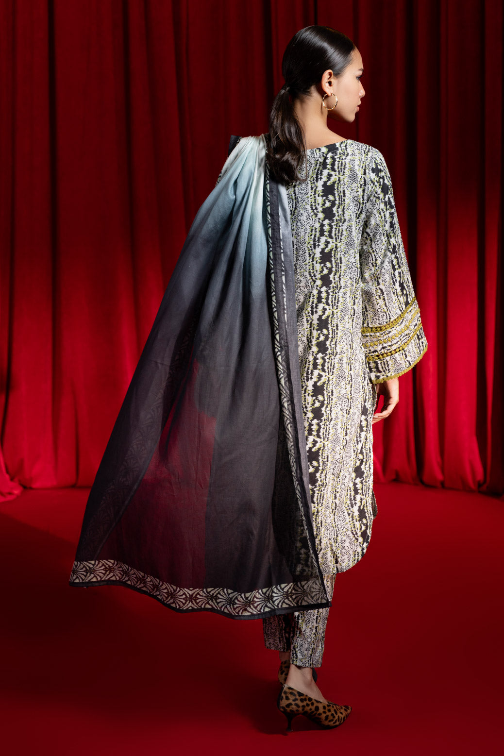 Bonanza Satrangi | Beige Cambric 3 Piece (BPS1243P25) 16 Beige