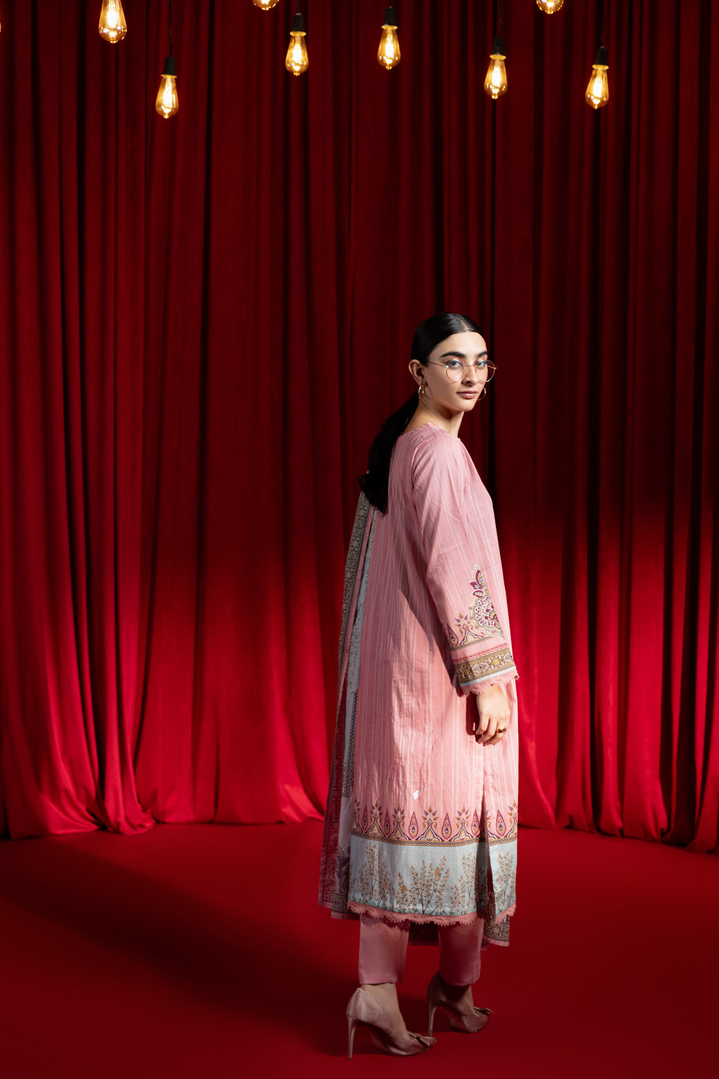 Bonanza Satrangi | Pink Lawn 3 Piece (BPS1243P26) 16 Pink