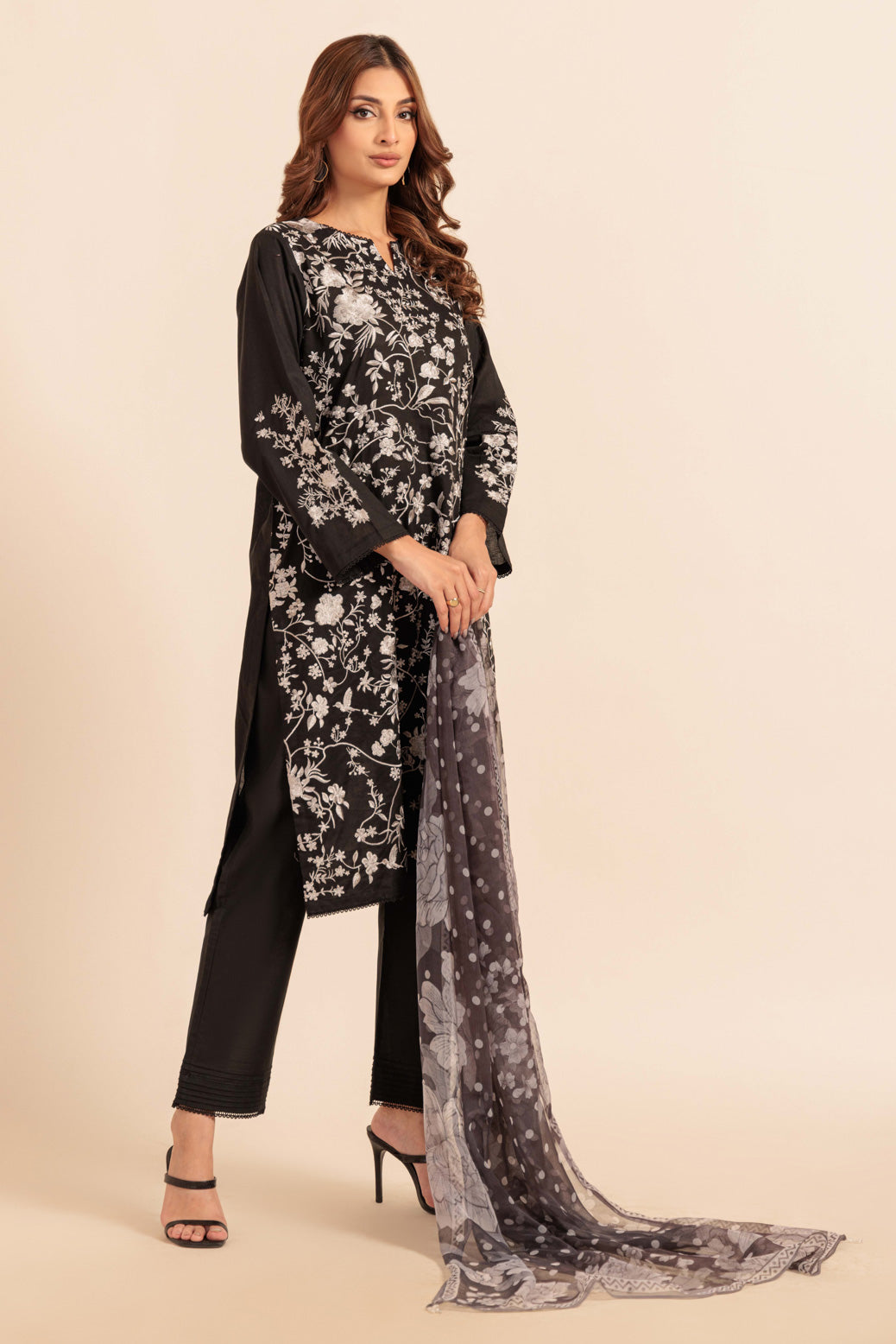 Bonanza Satrangi | Black Cambric 3 Piece (BS6243P03) 12 Black