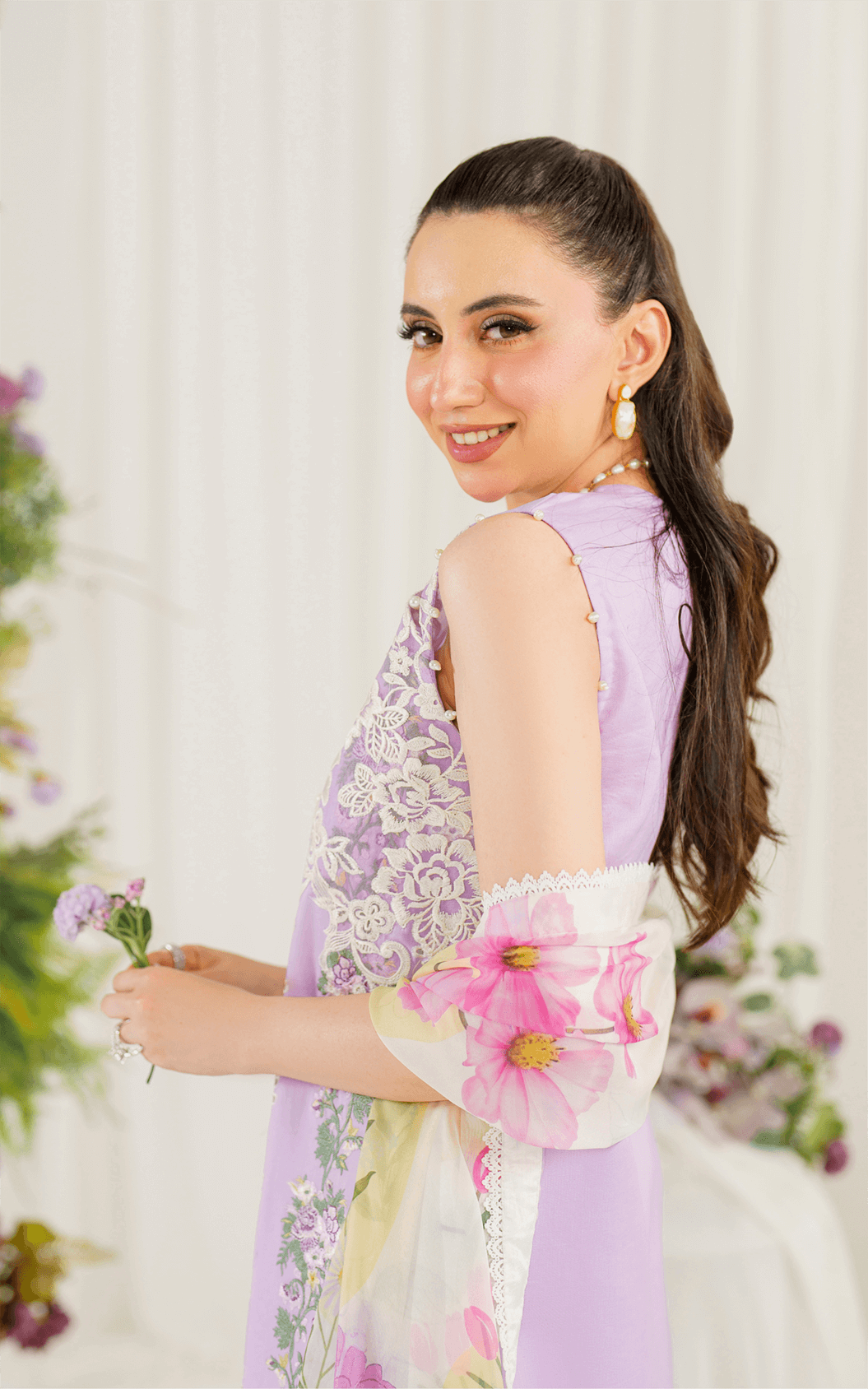 Asifa and Nabeel | Pretty in Pink Limited Edition | Babys Breath (PP-8) - Pakistani Designer Dress - by Asifa and Nabeel | Type: Luxury - 100% Original at Saira Sultan