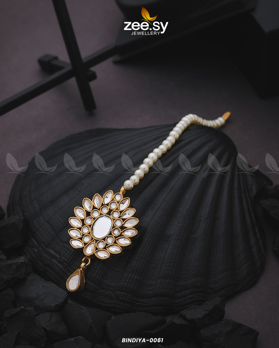 Bindiya-0061 White