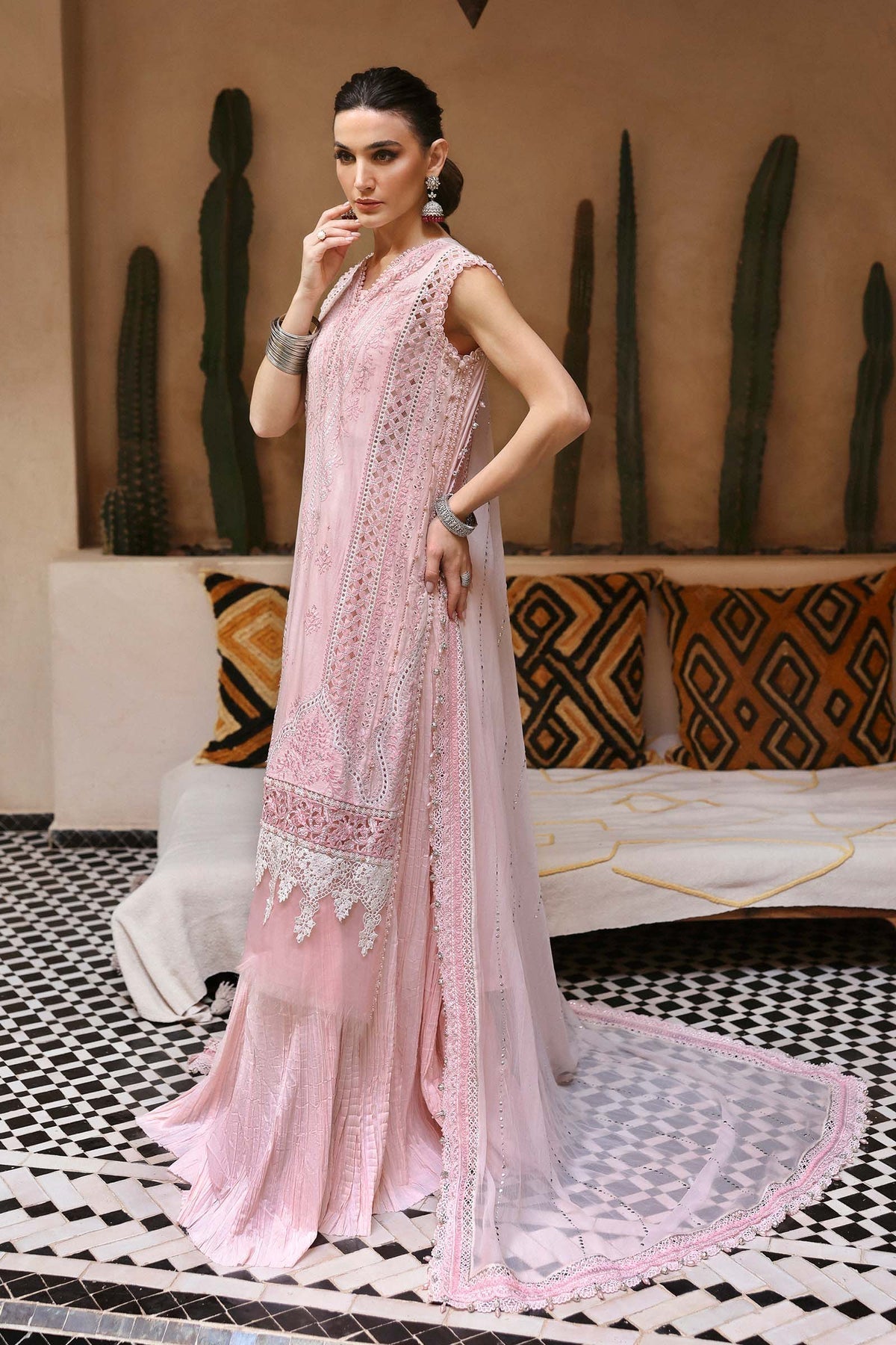 Maria B | Luxury Lawn 25 | D-2511-A S Powder Pink Lawn