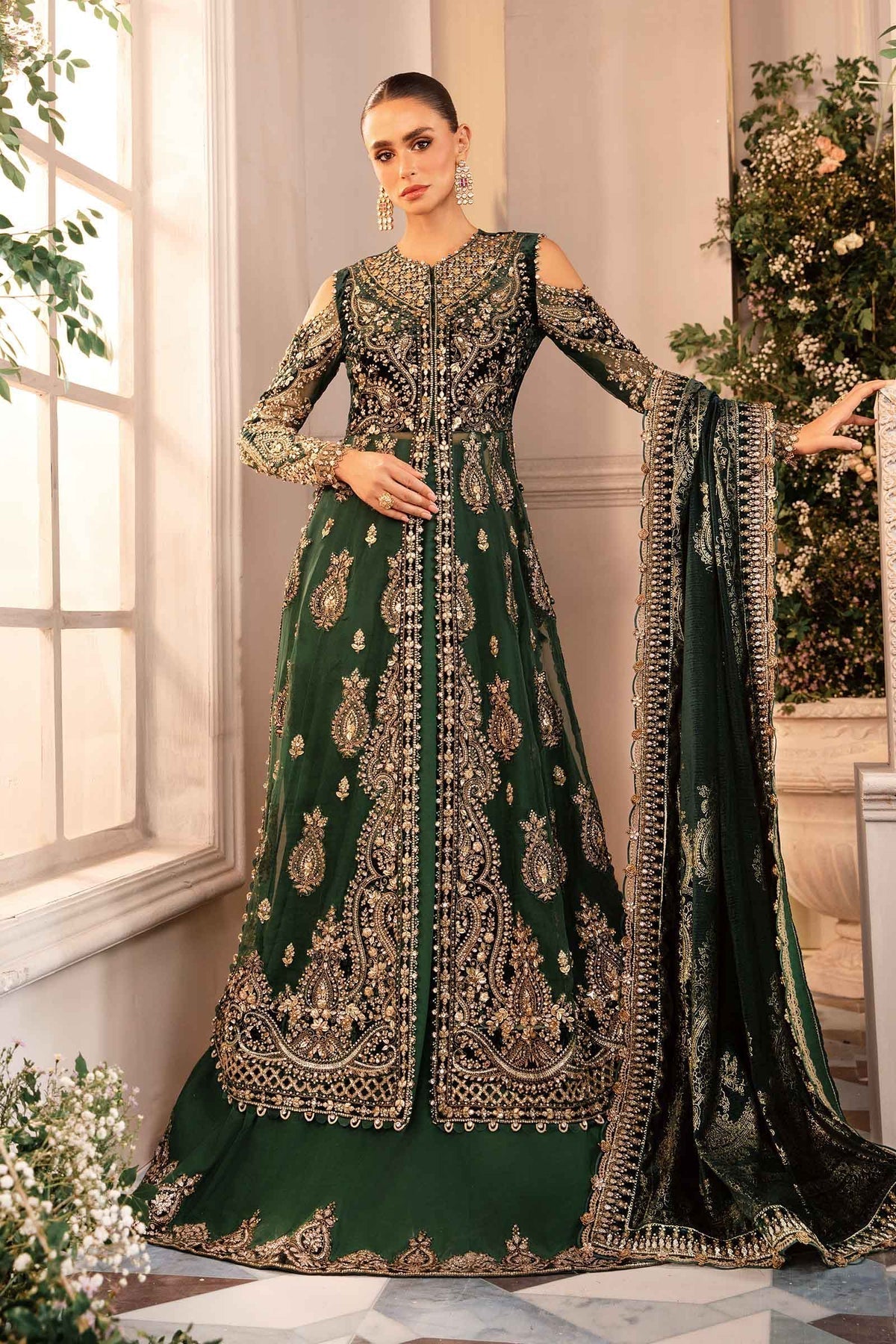Maria B | Mbroidered Formals 24 | Velvet Suit | BD-2904 - Pakistani Designer Dress - by Maria B | Type: Ladies Clothes - 100% Original at Saira Sultan