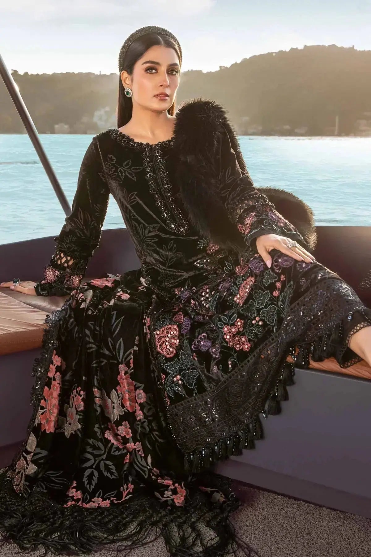 Maria B | Linen 23 | Black DL-1102 - Pakistani Designer Dress - by Maria B | Type: Luxury - 100% Original at Saira Sultan