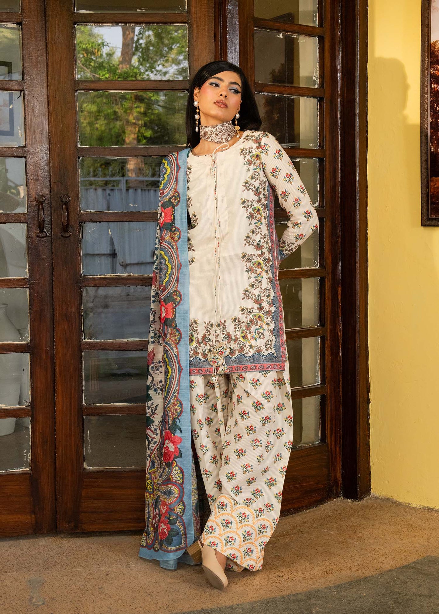 Maria Osama Khan | Retro Lawn 25 | Jasmine XL Cream Lawn