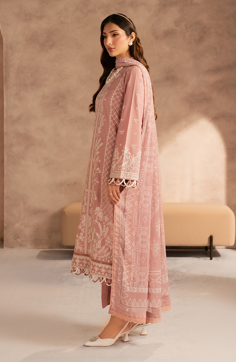 Zarif | Summer Lawn 25 | UNST-LWN-07 ANEEMA XL Chikankari Lawn Powder Pink