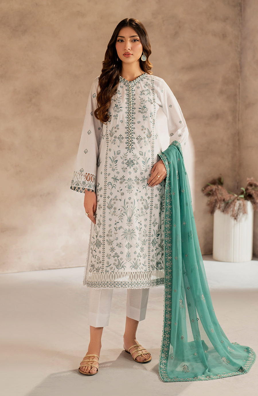 Zarif | Summer Lawn 25 | UNST-LWN-05 SEMIL XS White Chikankari Lawn