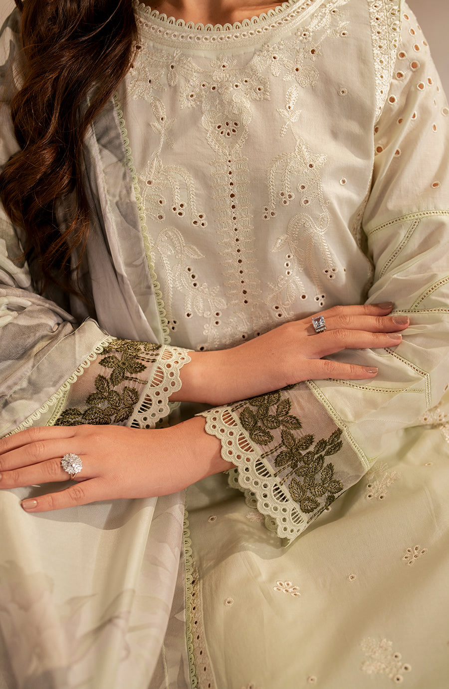 Zarif | Summer Lawn 25 | UNST-LWN-08 ROOHAL M Cream Chikankari Lawn