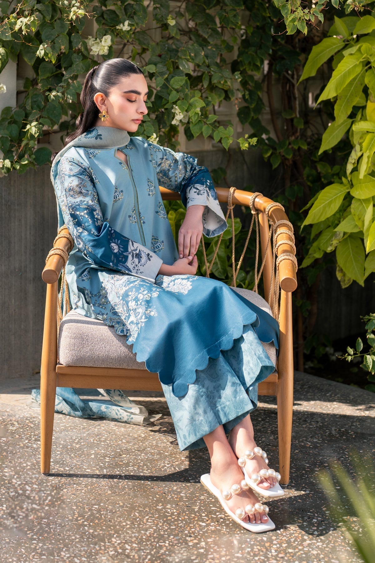Xenia Formals | Summer Away 25 | NEHAR XL Light Blue Gray Lawn