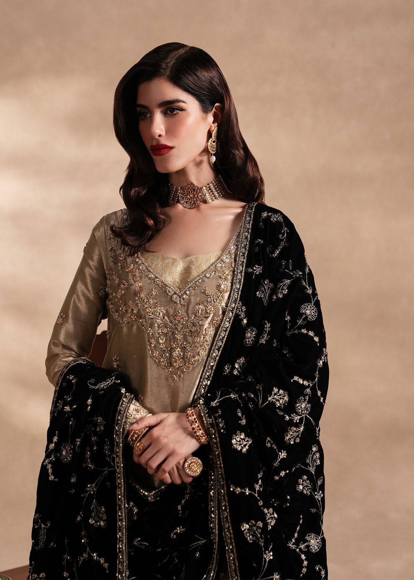 Sadaf Fawad Khan | Nafees Formals 25 | Nuhaz - Pakistani Designer Dress - by Sadaf Fawad Khan | Type: Ladies Clothes - 100% Original at Saira Sultan