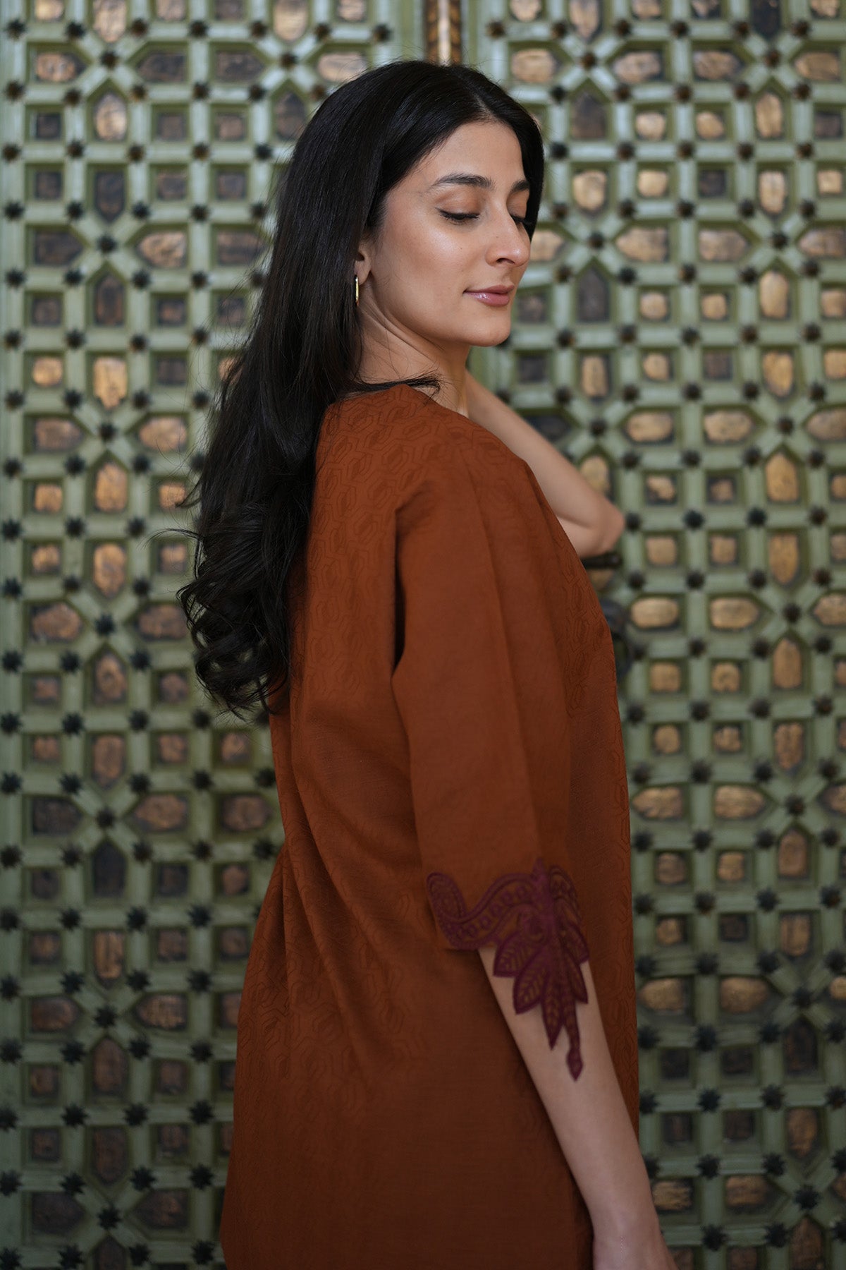 Sahar | Ready to Wear Basics | Cottage Grove S Brown Self Jacquard