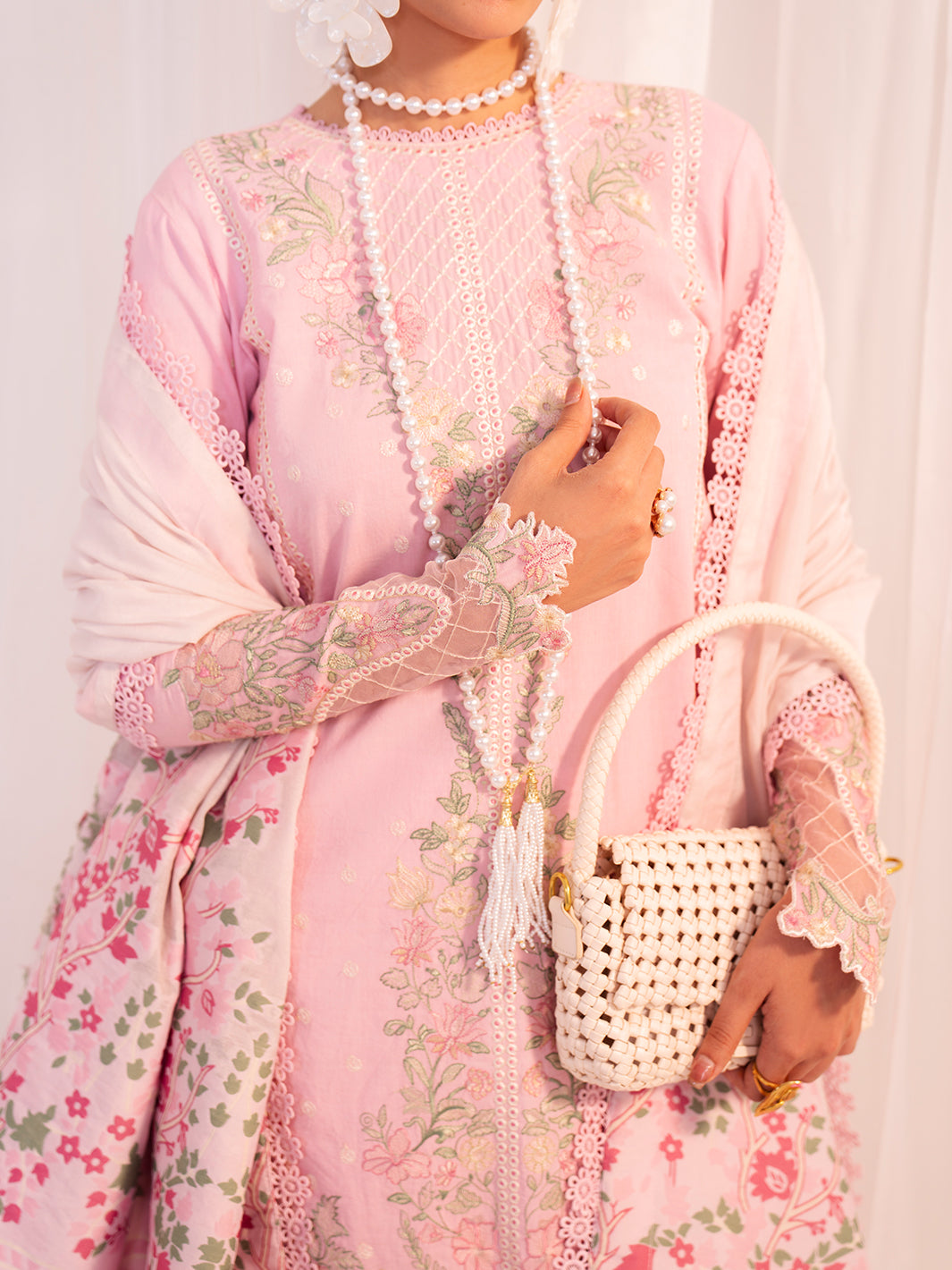 Faiza Faisal | Celine Eid 25 | LINA M Lilac Lawn