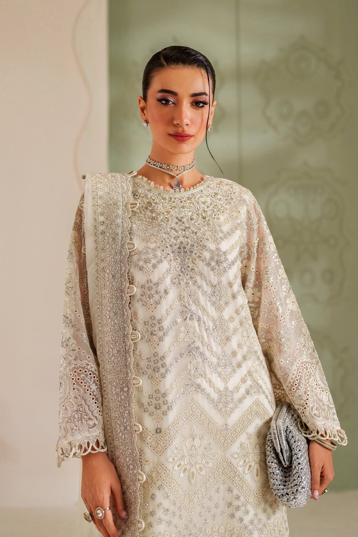 Xenia Formals | Neorah Luxury Formals | VAREHA - Pakistani Designer Dress - by Xenia Formals - Type : Ladies Clothes - 100% Original at Saira Sultan