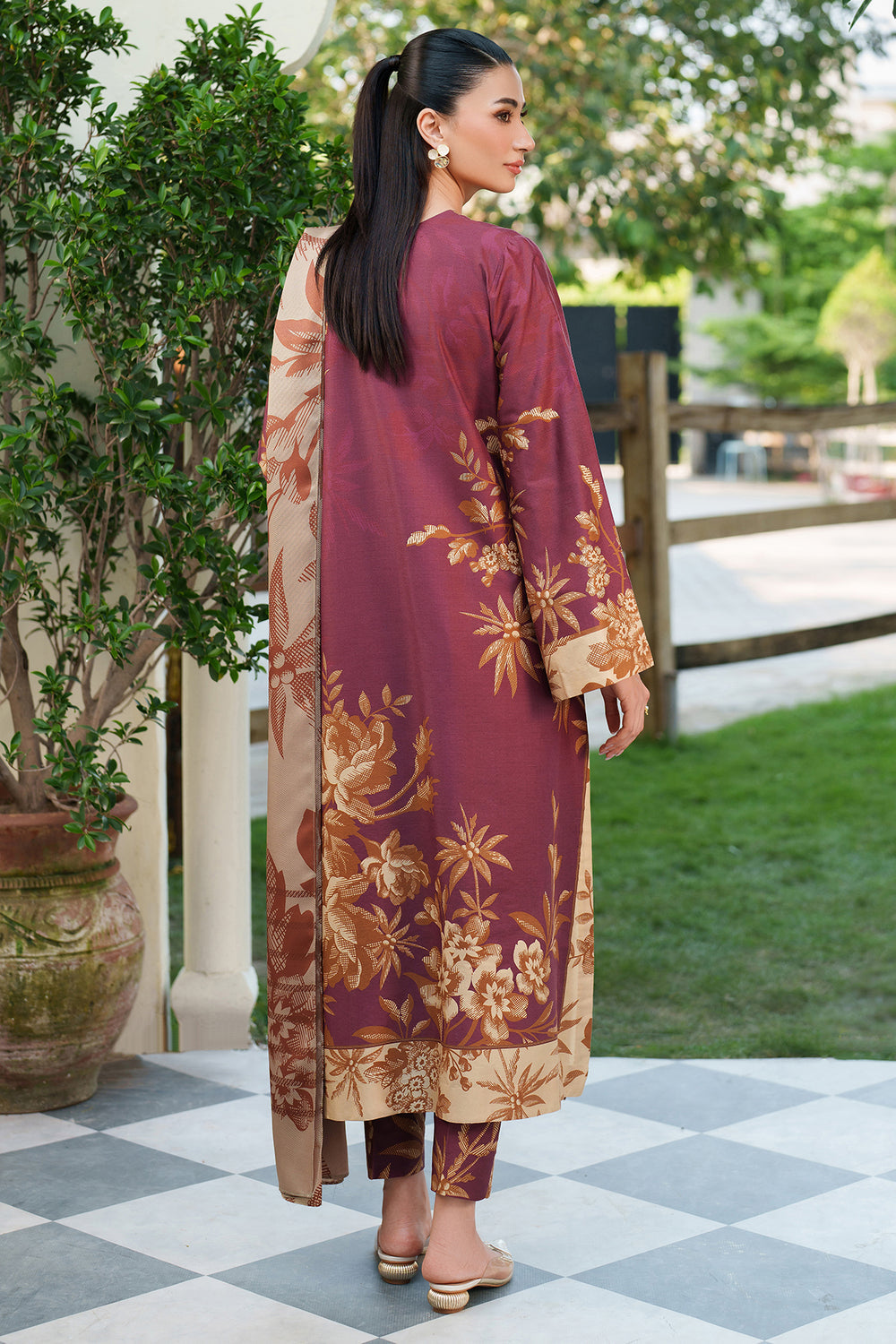 Jazmin | Winter 25 | UW-0180 M - Pakistani Designer Dress - by Jazmin - Type : Ladies Clothes - 100% Original at Saira Sultan
