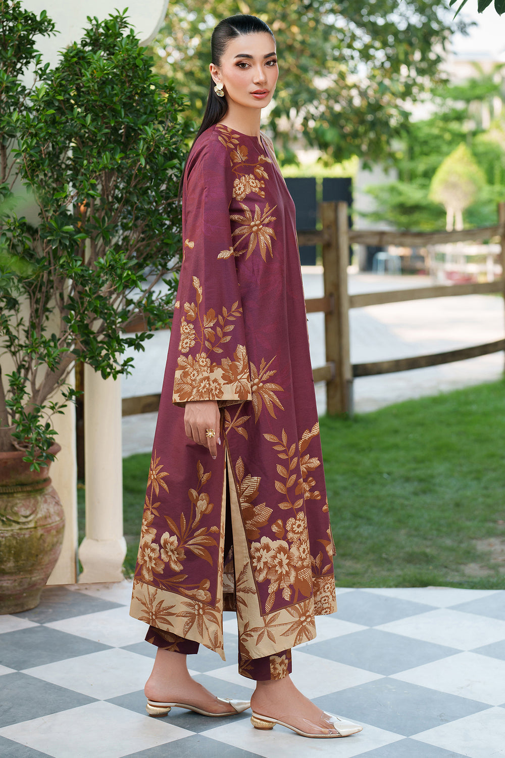 Jazmin | Winter 25 | UW-0180 M - Pakistani Designer Dress - by Jazmin - Type : Ladies Clothes - 100% Original at Saira Sultan
