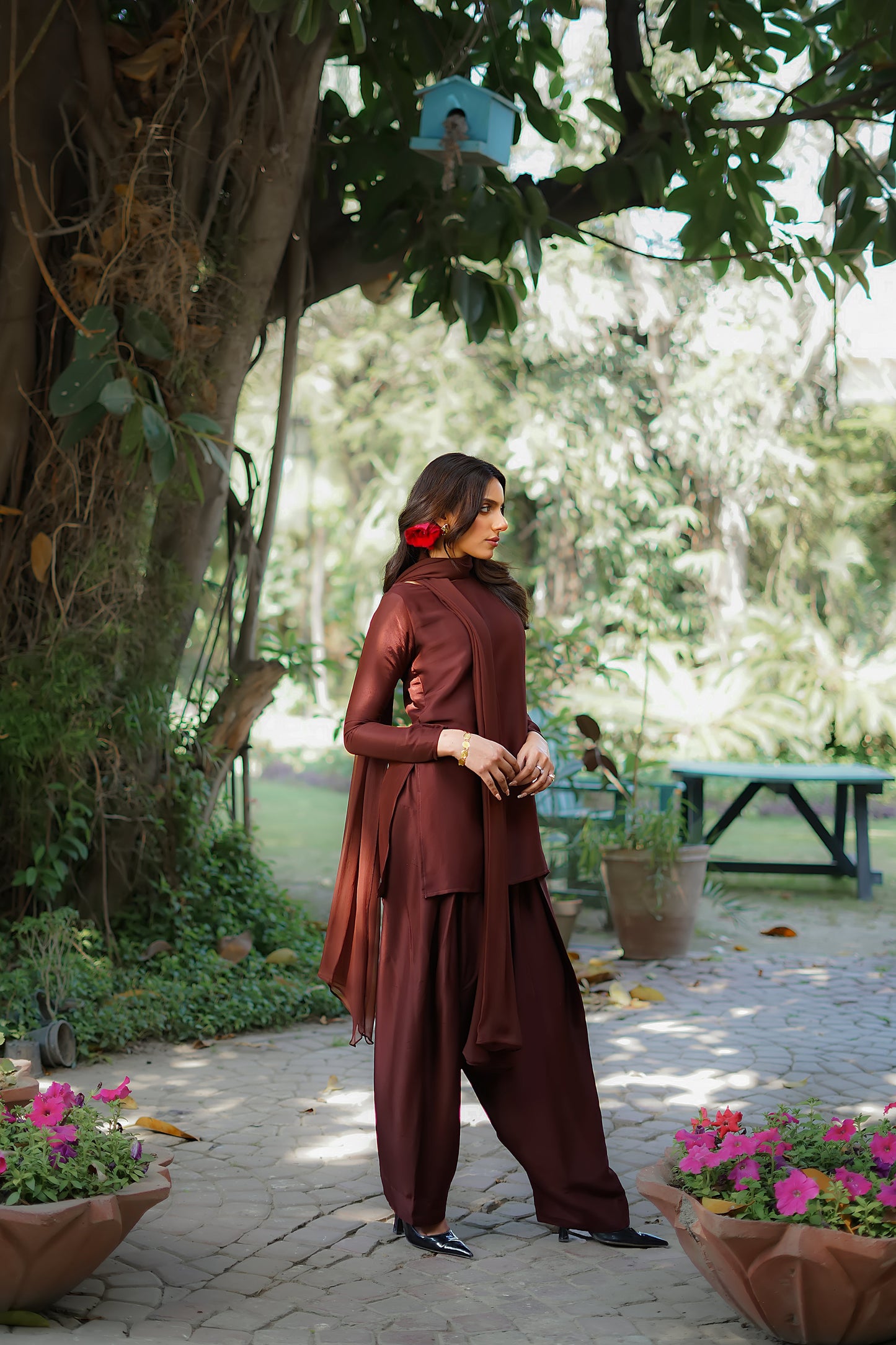 Erum Khan | Nue 25 | Espresso Gloe S Deep Chocolate Raw Silk