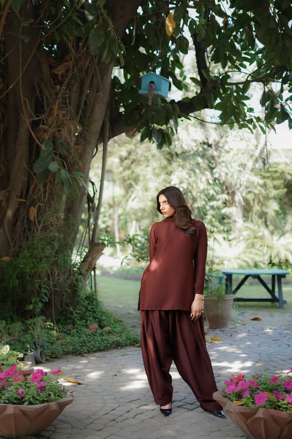 Erum Khan | Nue Pret | Espresso Gloe - Pakistani Designer Dress - by Erum Khan - Type : Ladies Clothes - 100% Original at Saira Sultan