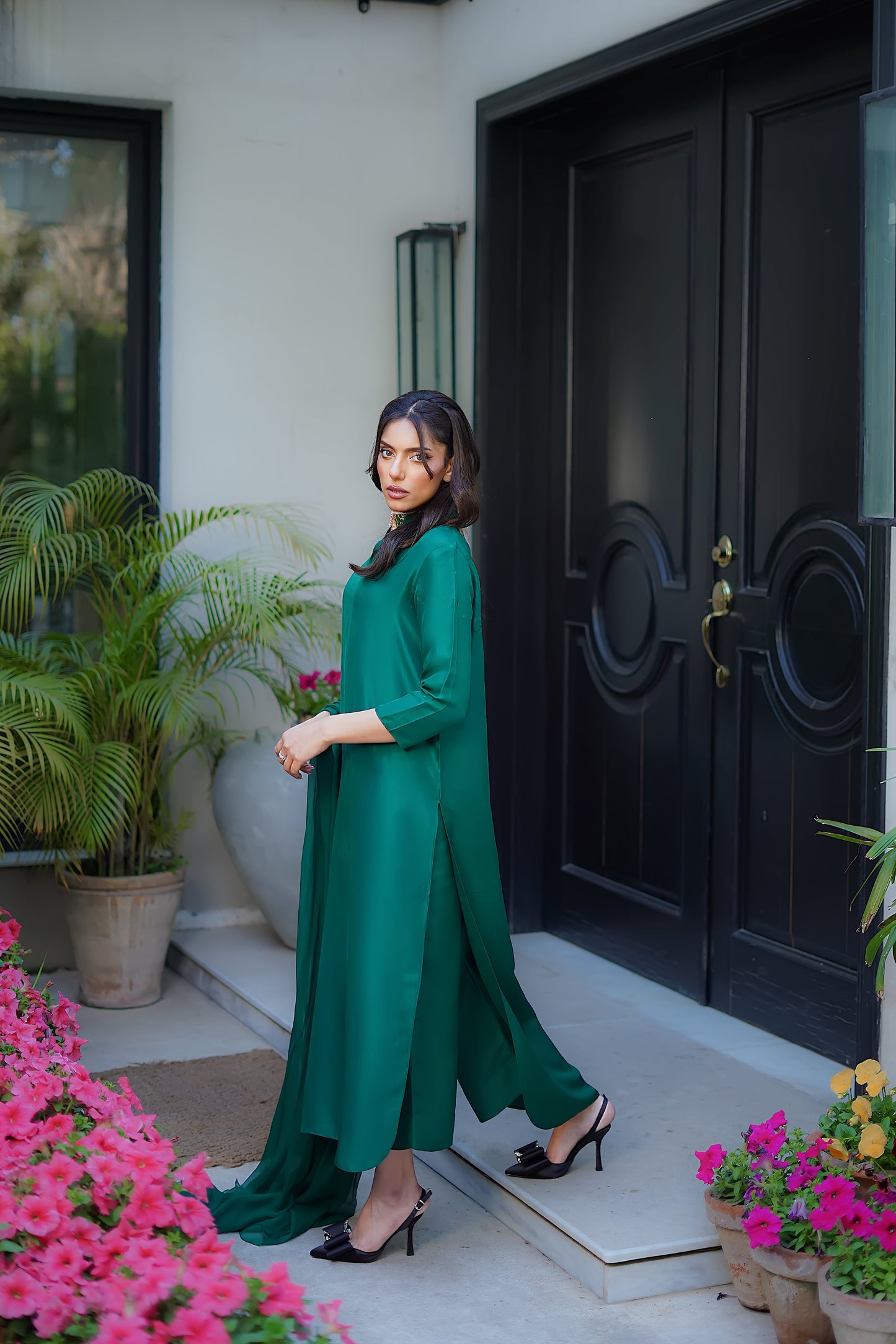 Erum Khan | Nue 25 | Ocean Jewel S Emerald Green Pure Raw Silk