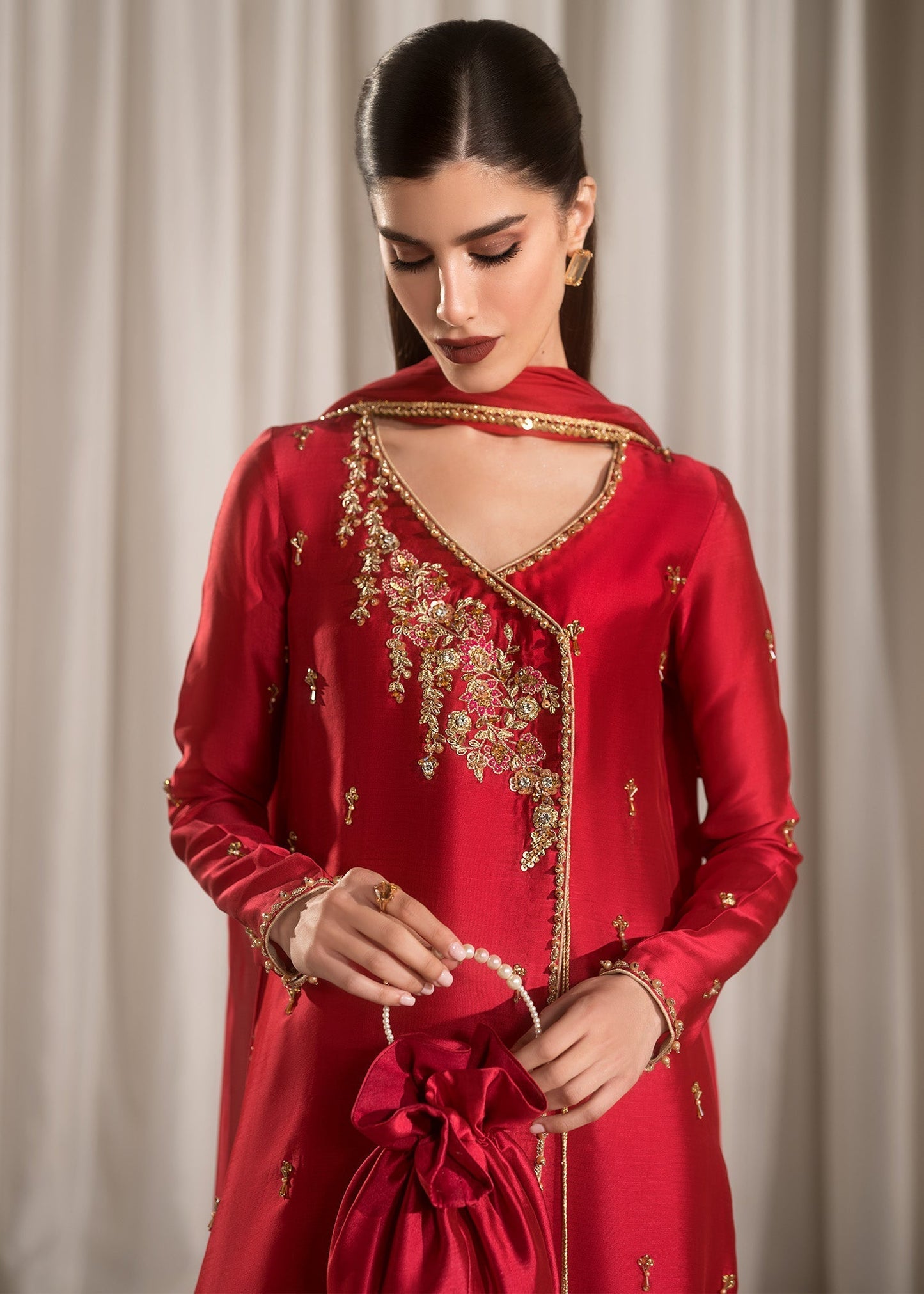 Mahum Asad | Breaking the Bar | Spice M Red Pure Silk Tissue