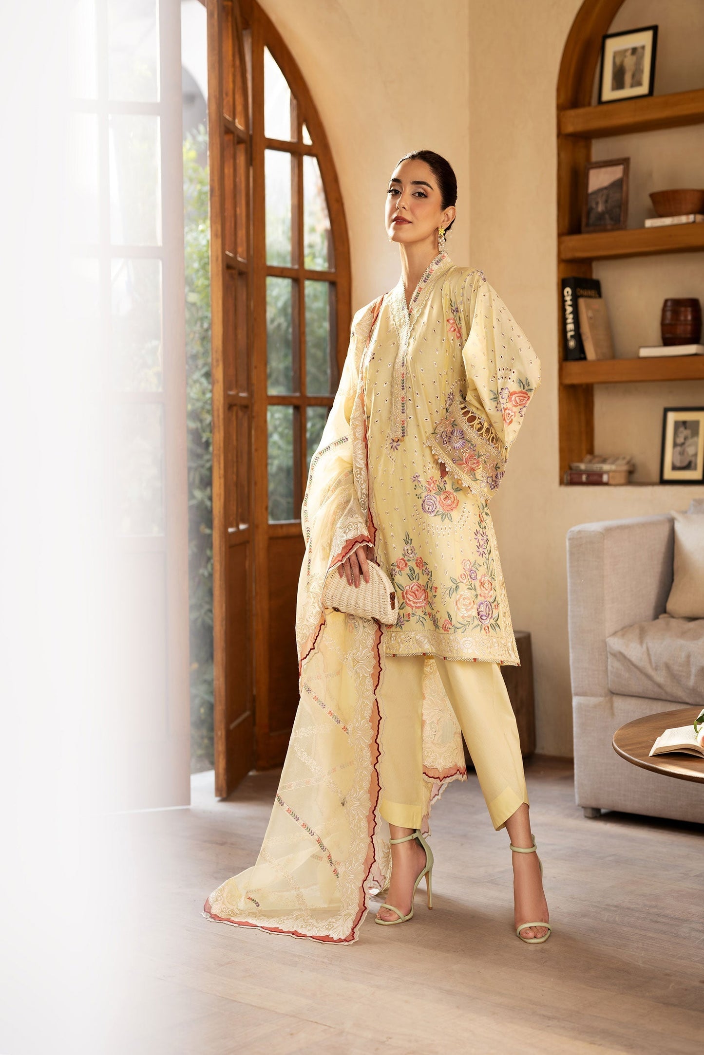Maryam Hussain | Luxury Lawn 25 | Lemon Garden XS Pastel Yellow Lawn