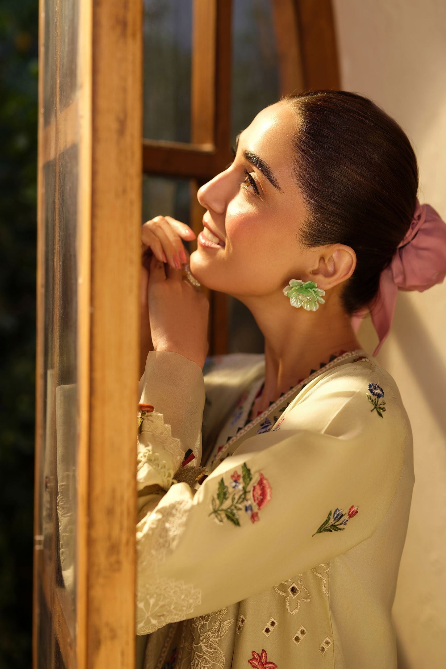 Maryam Hussain | Luxury Lawn 25 | Mint M Cream Lawn