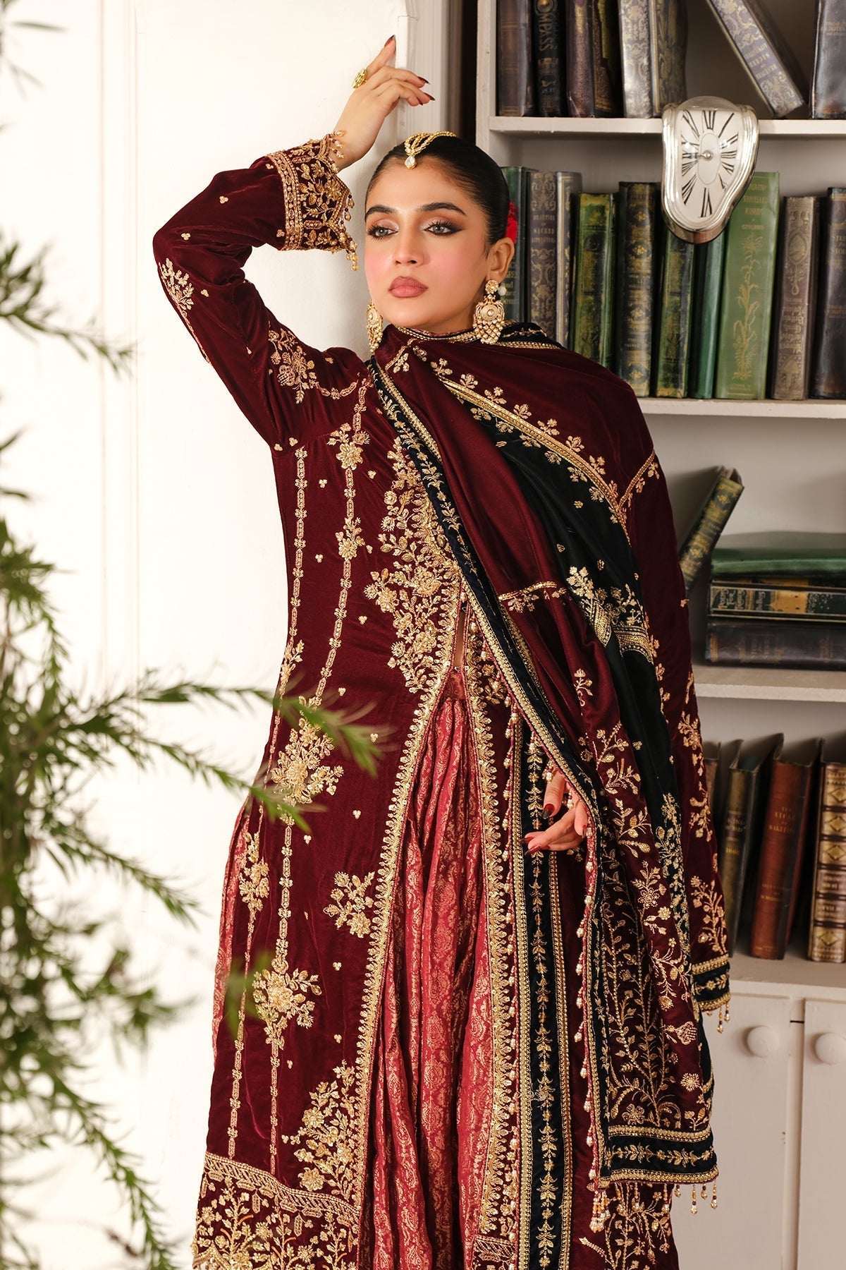 Raeesa Premium | Sheen Luxury Velvet | Sitara M Maroon Velvet