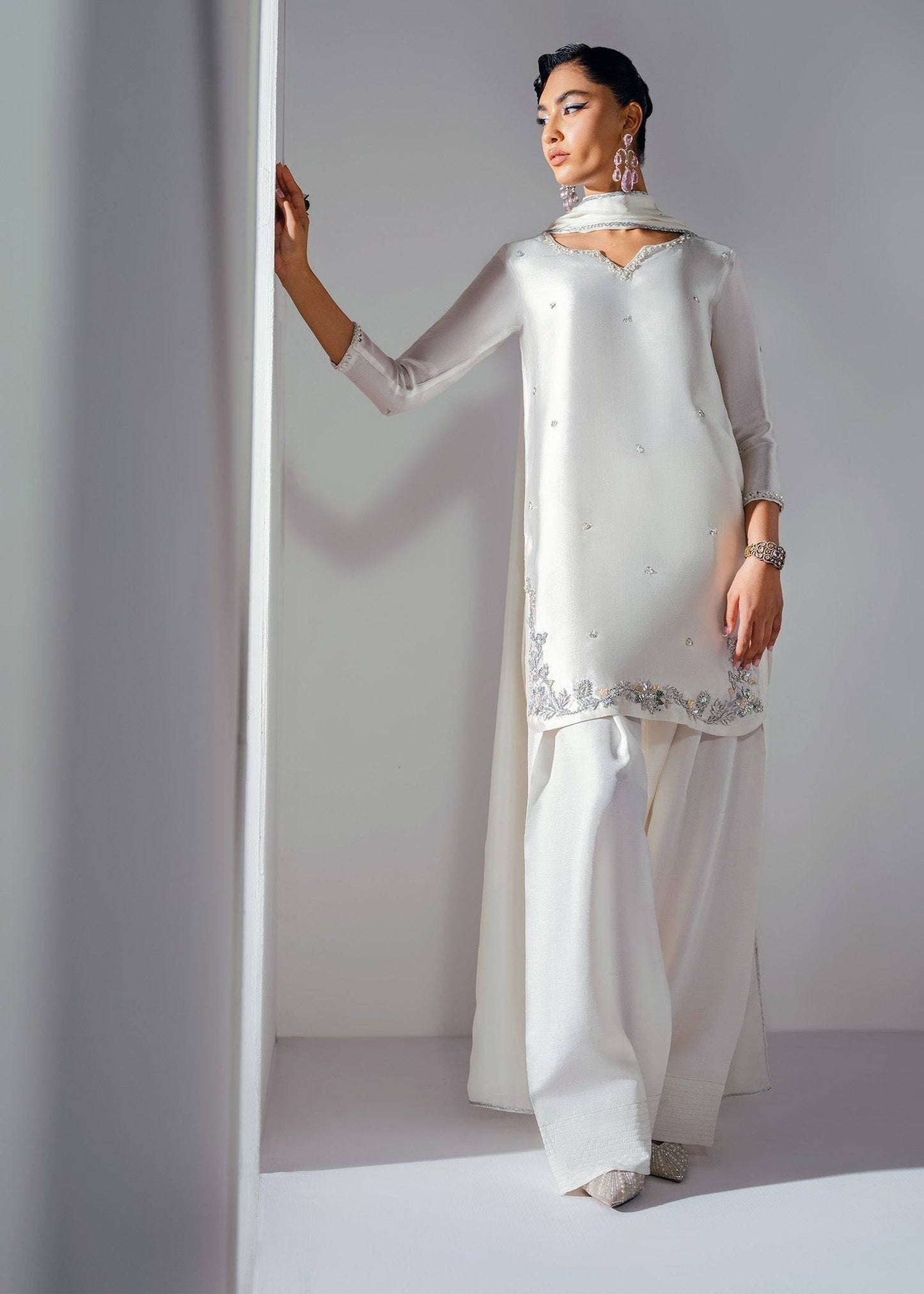 Mahum Asad | The Remix Edit | Folk - Pakistani Designer Dress - by Mahum Asad | Type: Ladies Clothes - 100% Original at Saira Sultan