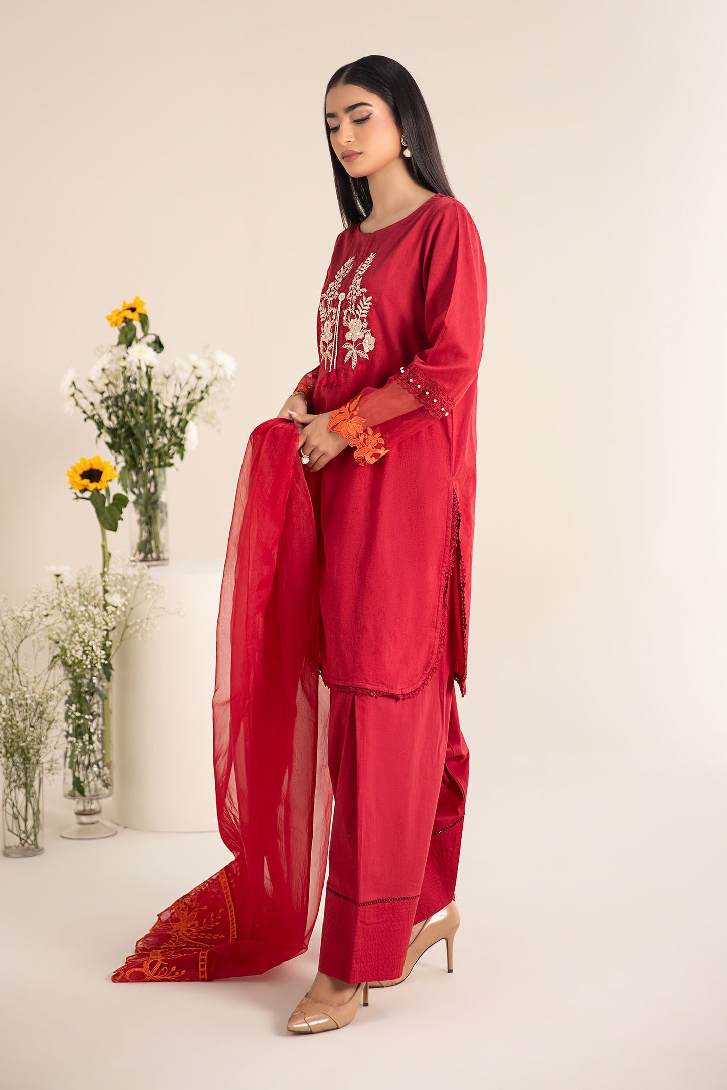 Maira B | Ready to Wear | DW-EF25-15 XL Red