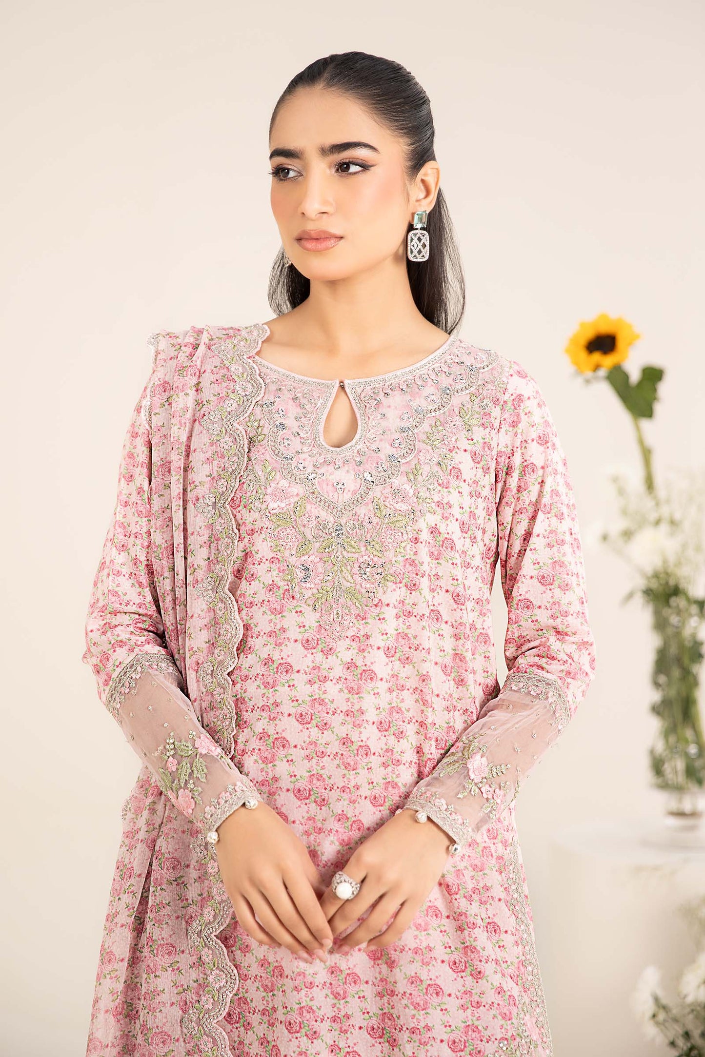 Maira B | Ready to Wear | DW-EF25-50 M Pink