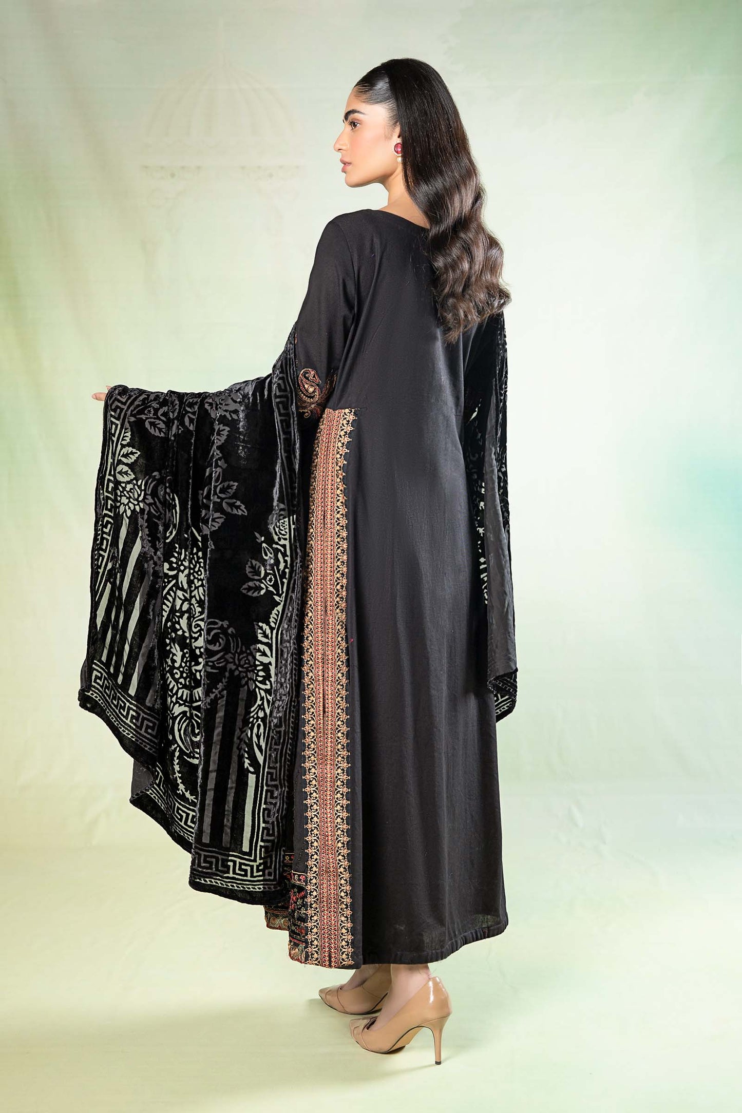 Maira B | Ready to Wear | DW-W24-146 XL Black