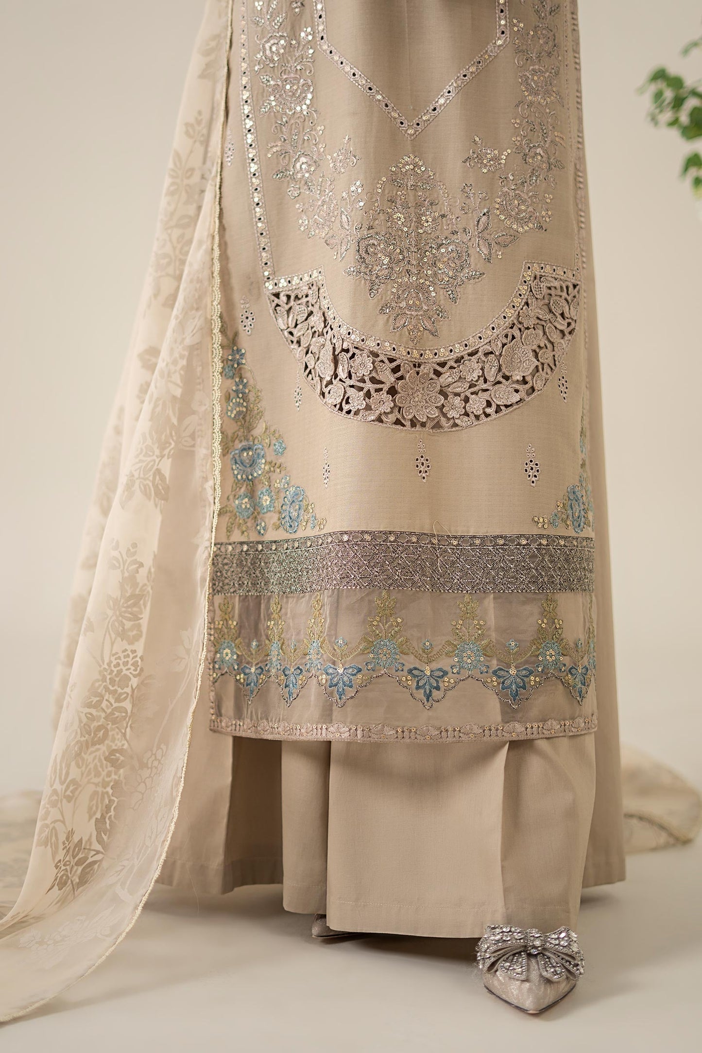 Maria B | Luxury Pret 25 | DW-EA25-16 L Pale Brown Dobby