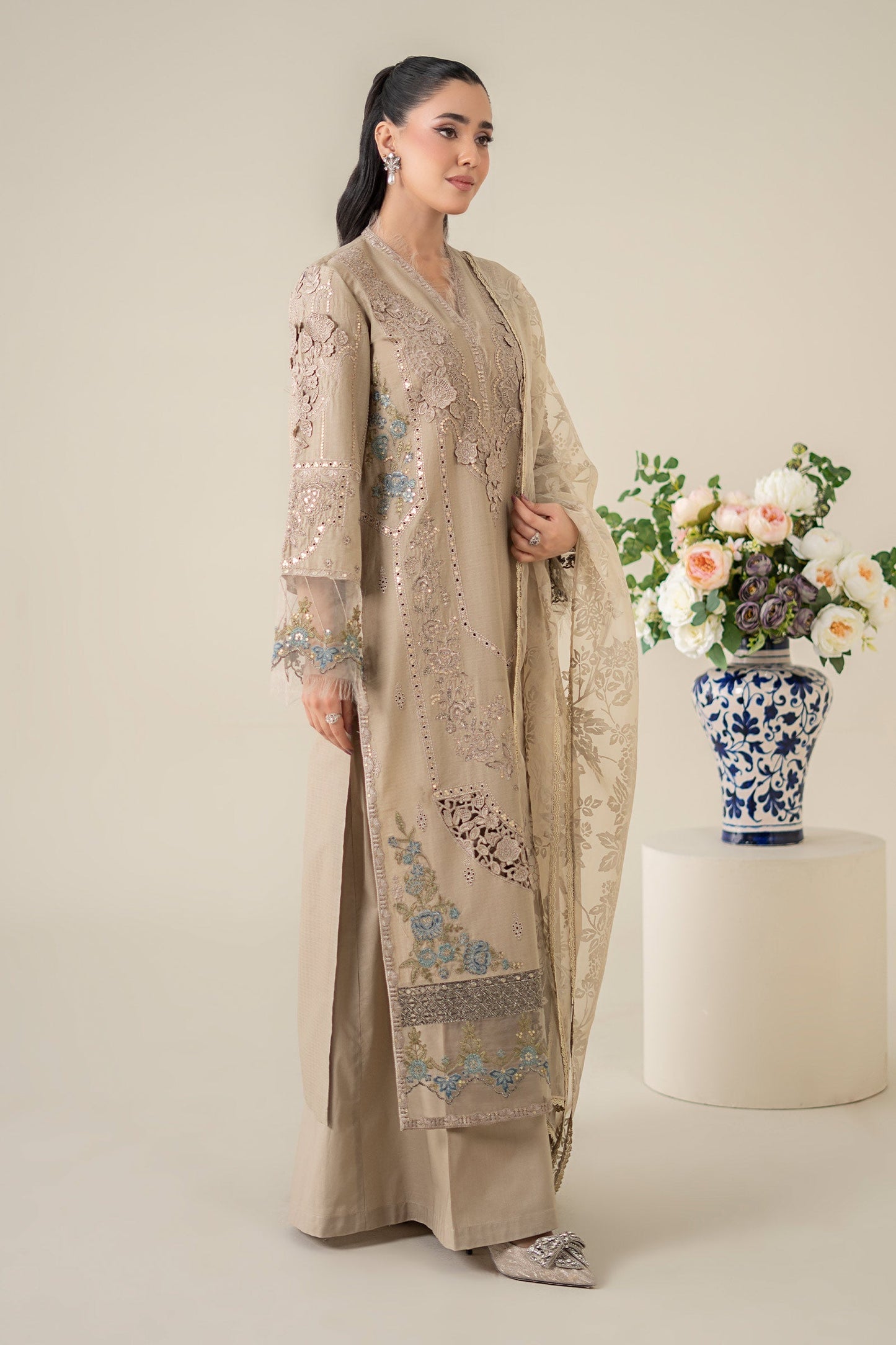 Maria B | Luxury Pret 25 | DW-EA25-16 S Pale Brown Dobby