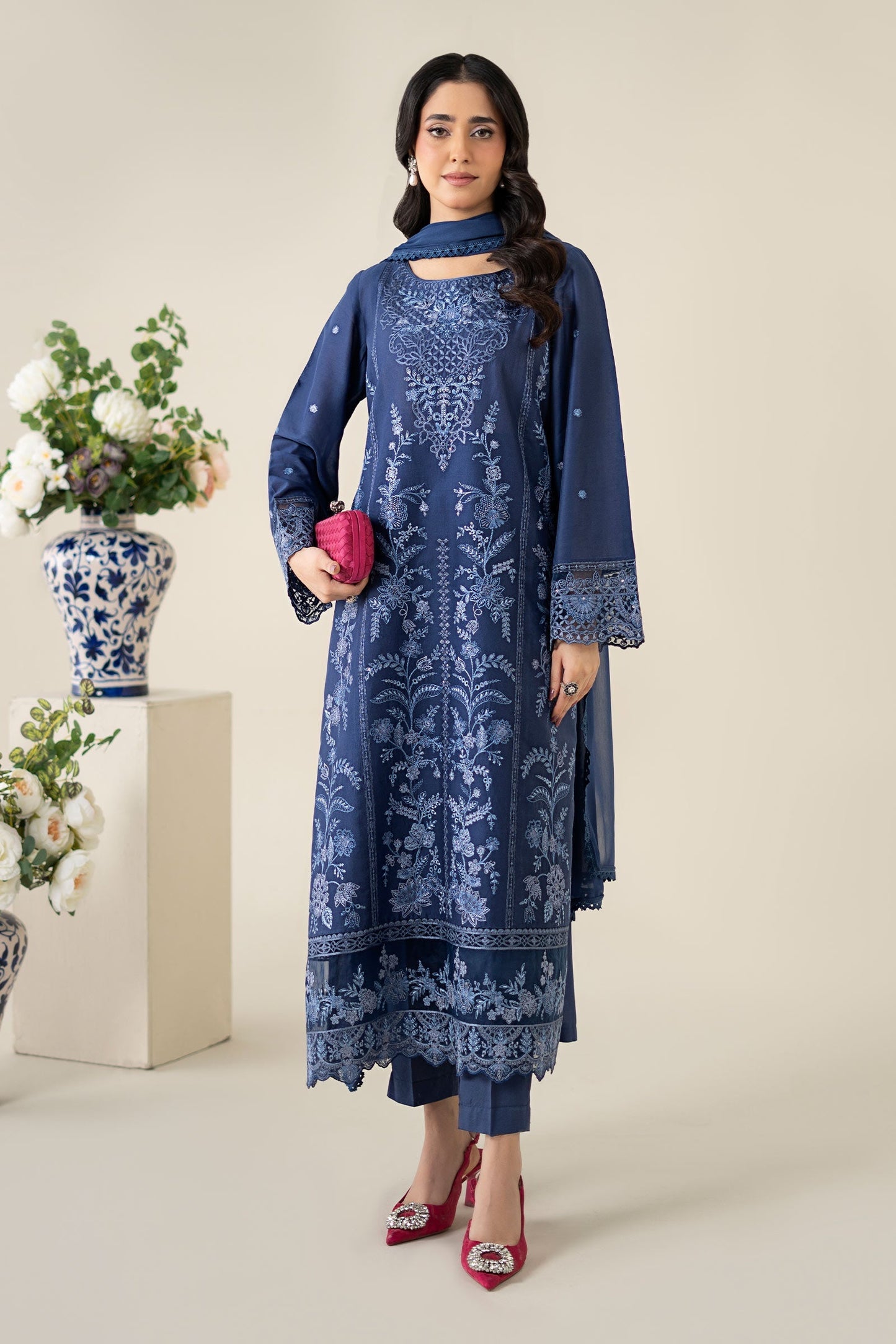 Maria B | Luxury Pret 25 | DW-EA25-21 XS Navy Blue Lawn