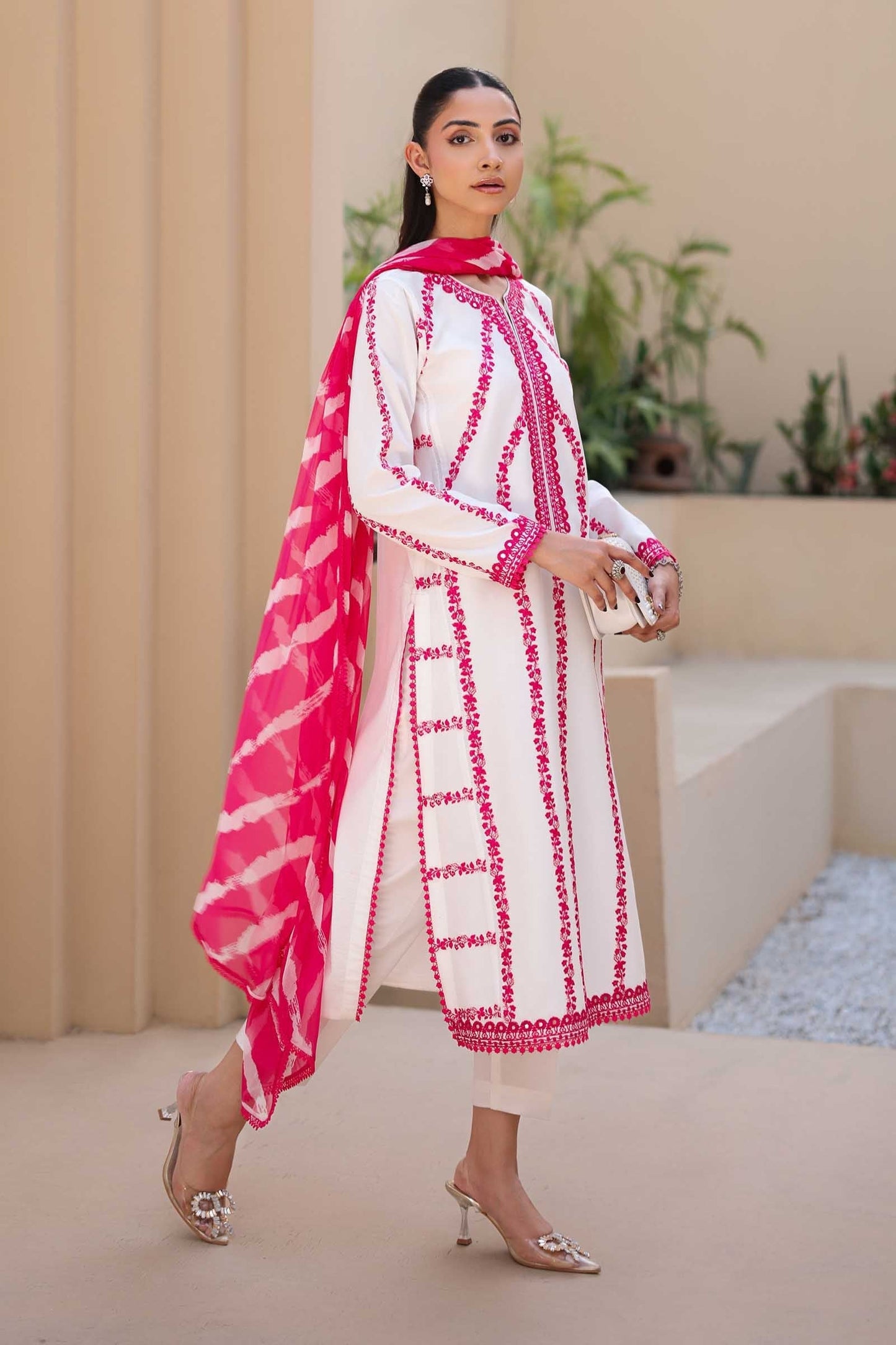 Maria B | Luxury Pret 25 | DW-EA25-60 S White Lawn